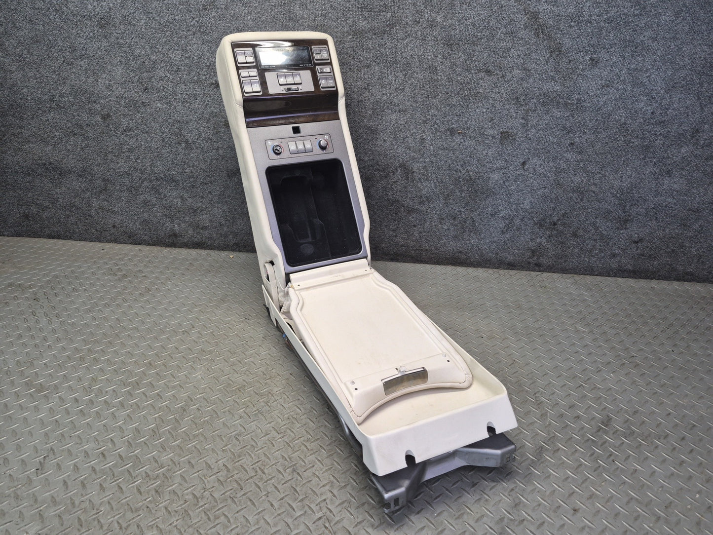2008 Lexus UVF46L LS600h Rear Seat Center Leather Armrest  w Switches OEM