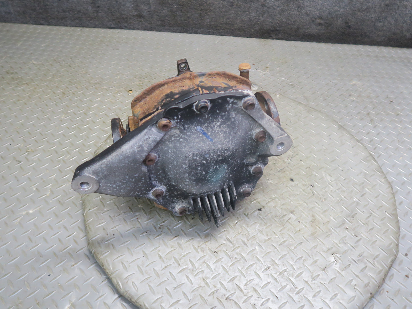 99-02 Mercedes R129 SL500 Rear Axle Differential Carrier 2.65 Ratio OEM