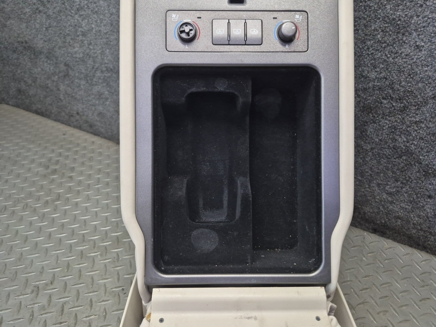 2008 Lexus UVF46L LS600h Rear Seat Center Leather Armrest  w Switches OEM