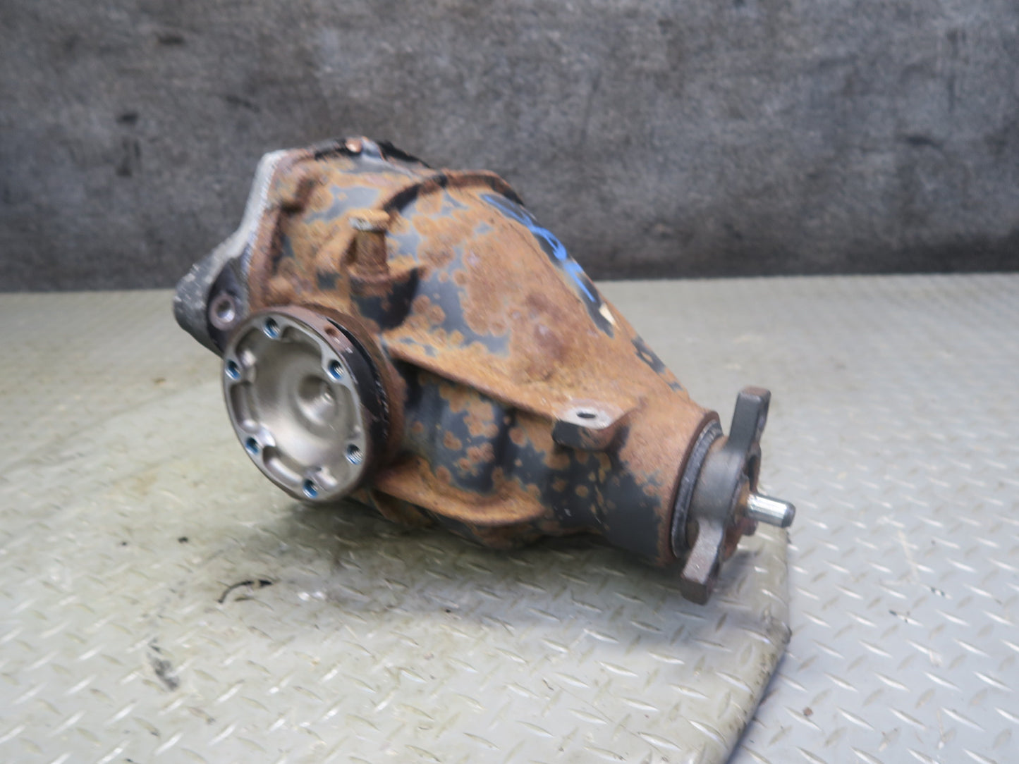 99-02 Mercedes R129 SL500 Rear Axle Differential Carrier 2.65 Ratio OEM