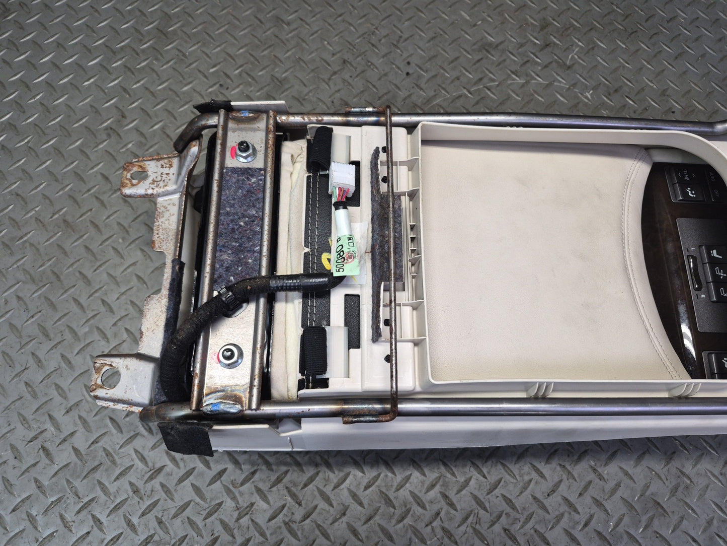 2008 Lexus UVF46L LS600h Rear Seat Center Leather Armrest  w Switches OEM