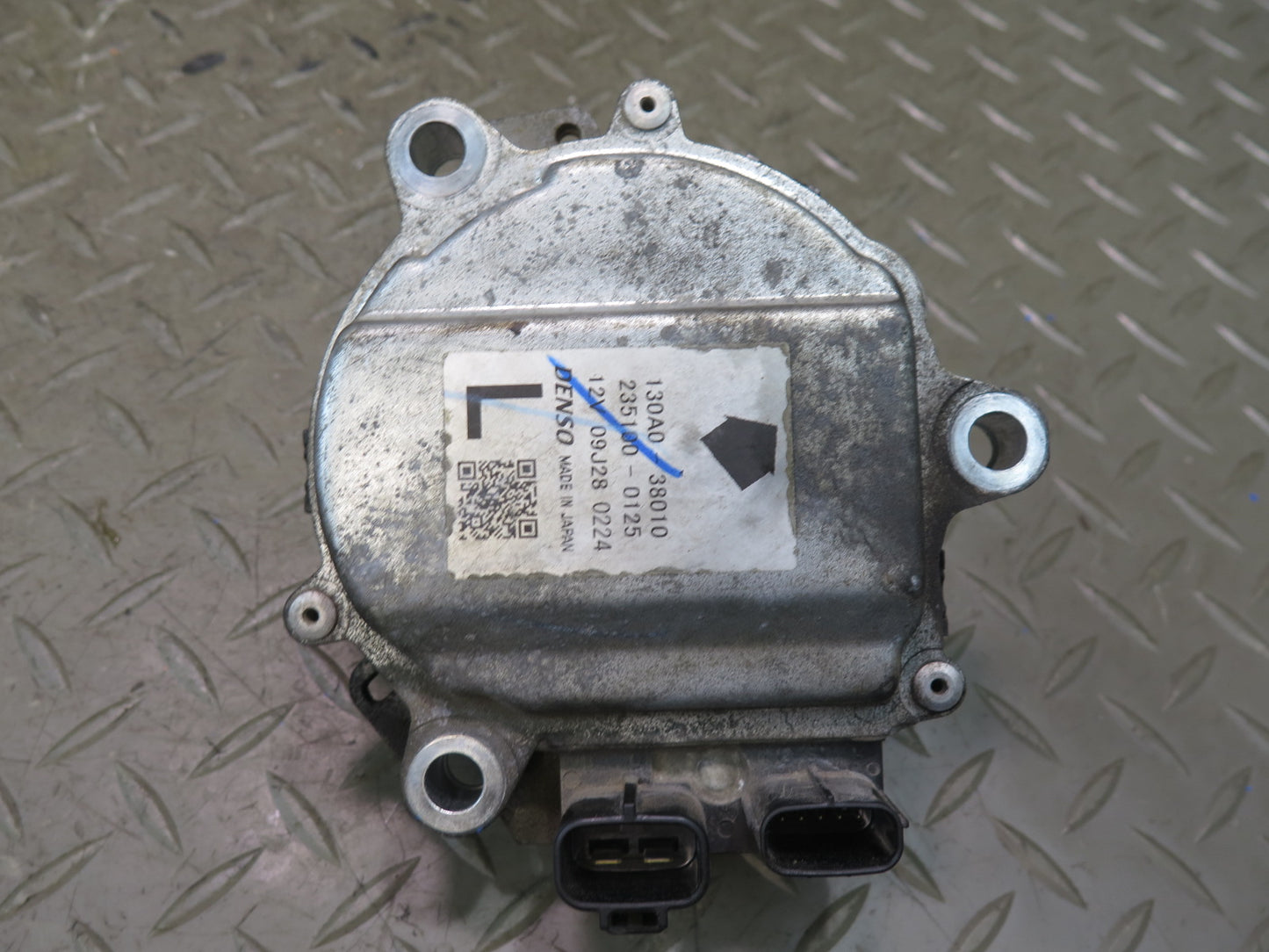07-09 Lexus LS600h LS460 Left & Right Camshaft Timing Actuator Solenoid Set OEM