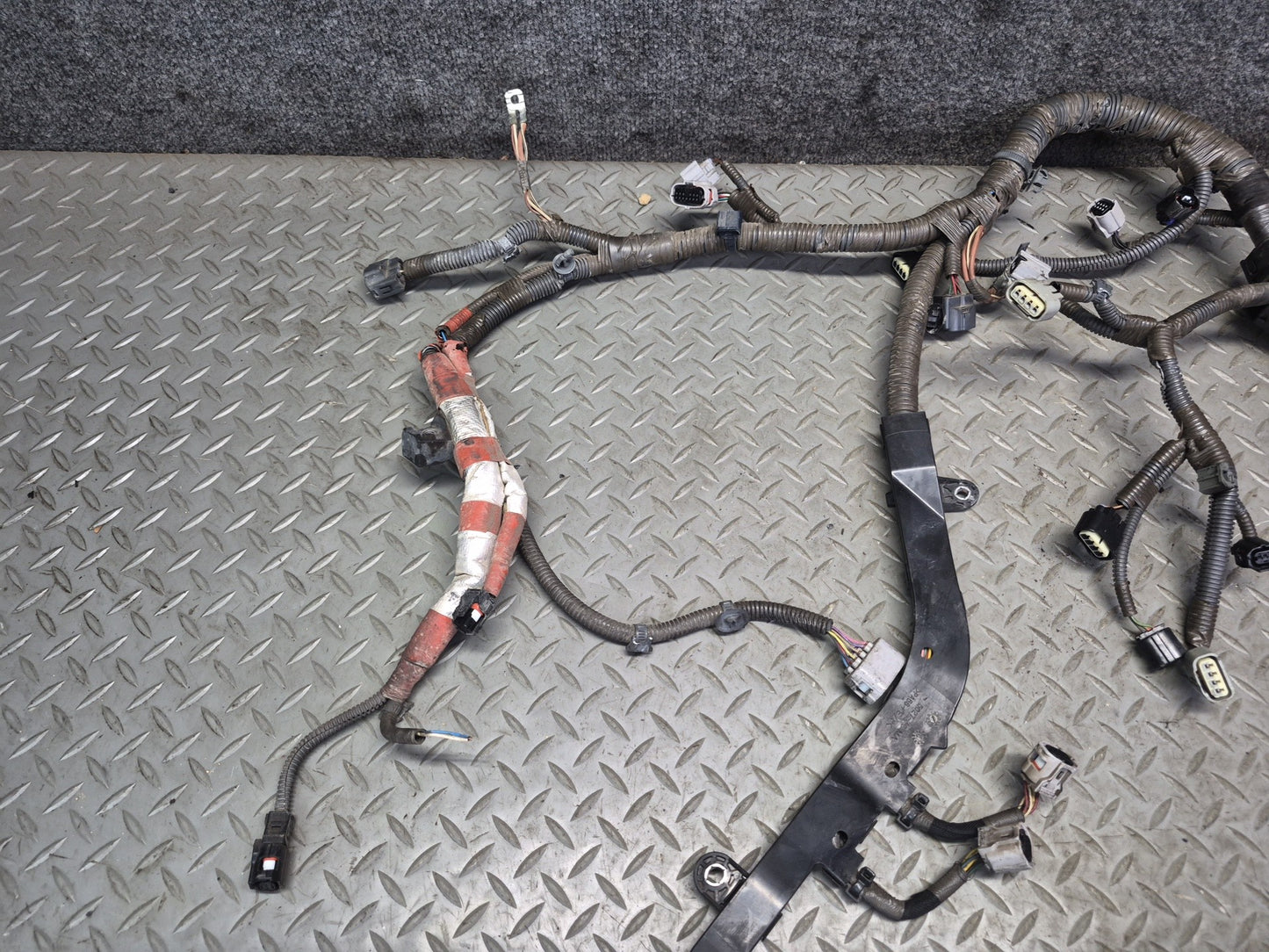 08-09 Lexus UVF46L LS600h 2URFSE Hybrid Engine Wire Wiring Harness OEM