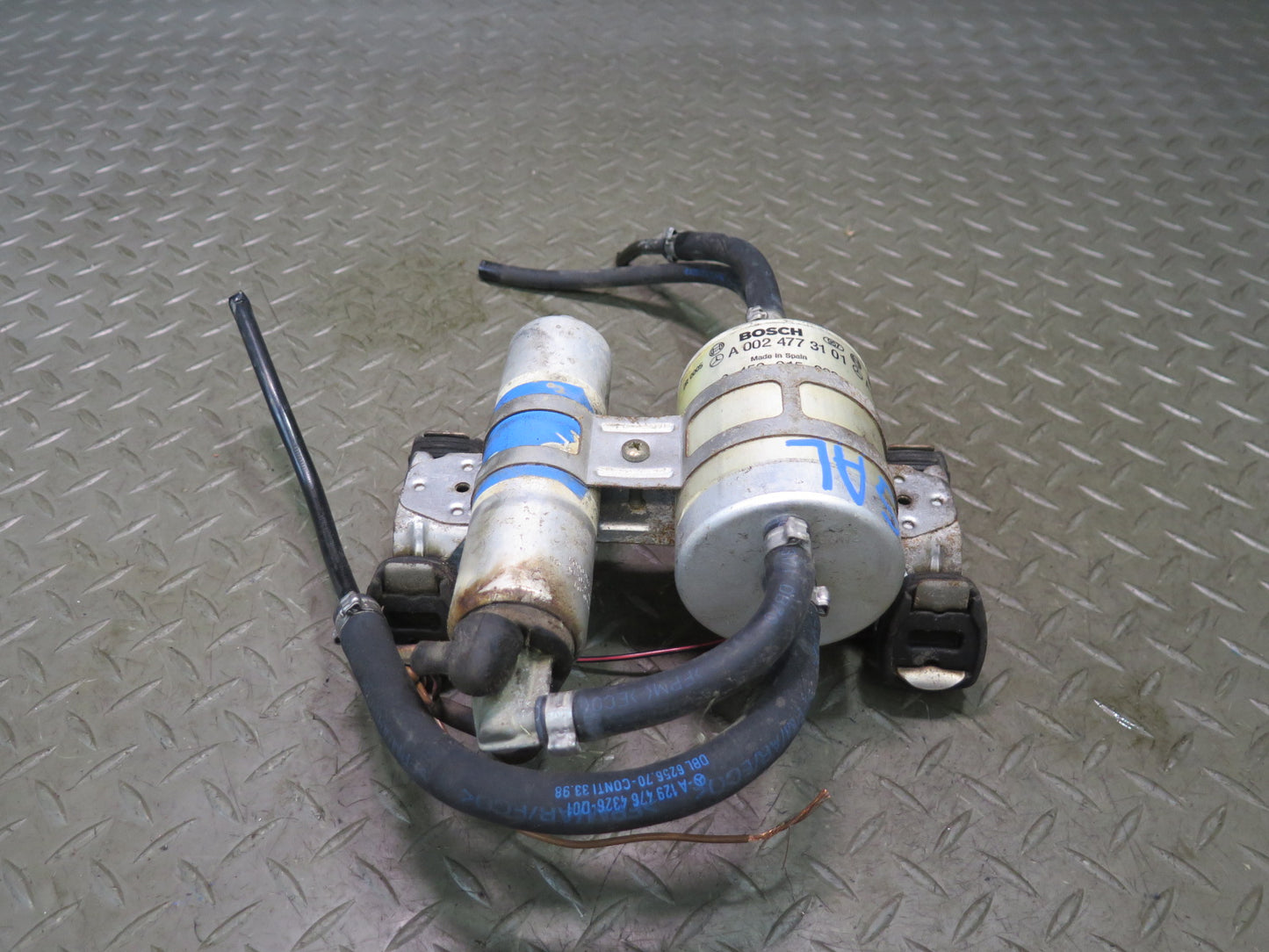 99-02 Mercedes R129 Sl-class Fuel Filter & Auxiliary Pump Assembly OEM