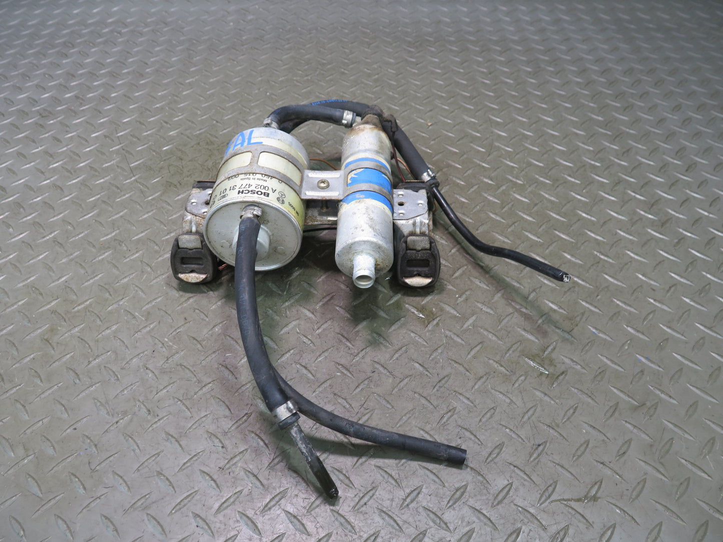 99-02 Mercedes R129 Sl-class Fuel Filter & Auxiliary Pump Assembly OEM