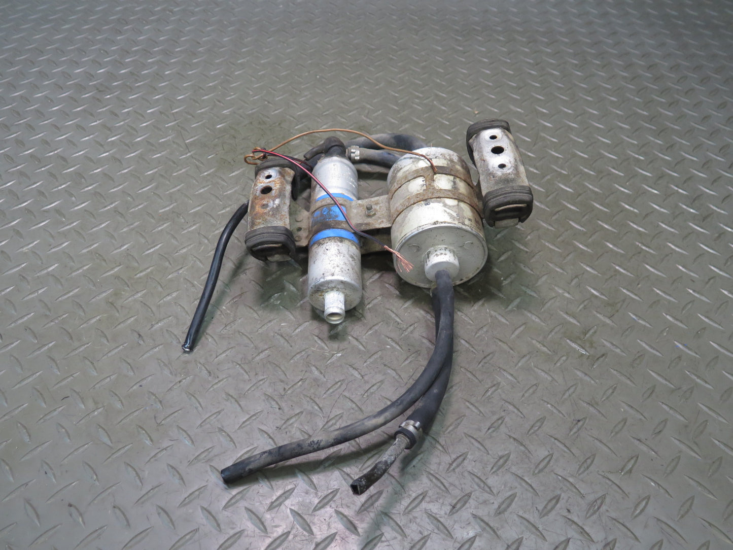 99-02 Mercedes R129 Sl-class Fuel Filter & Auxiliary Pump Assembly OEM