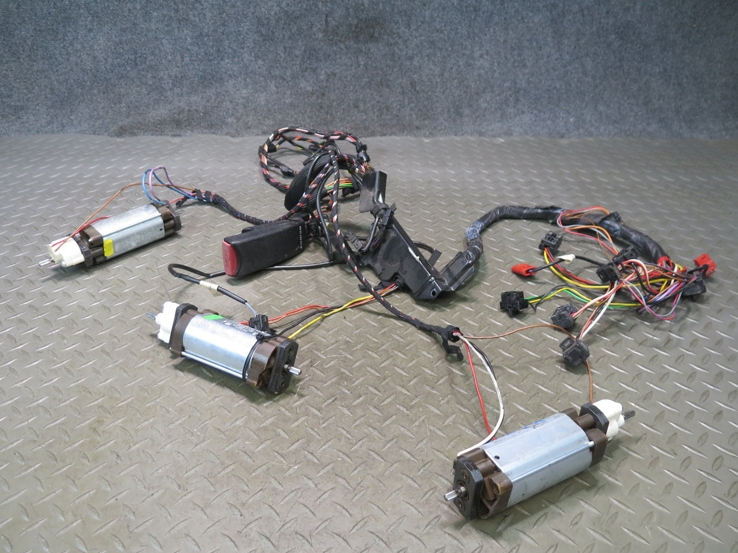 94-02 Mercedes R129 Sl-class Front Right Seat Adjust Motor Wiring Set OEM