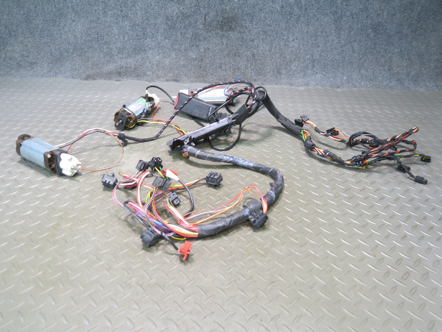 94-02 Mercedes R129 Sl-class Front Right Seat Adjust Motor Wiring Set OEM