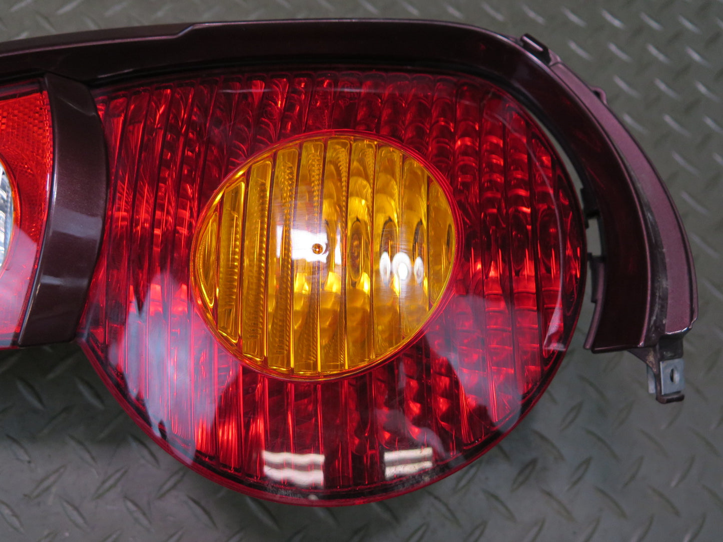 03-05 BMW E85 Z4 Rear Left & Right Tail Light Lamp w Molding Set 78K Miles OEM