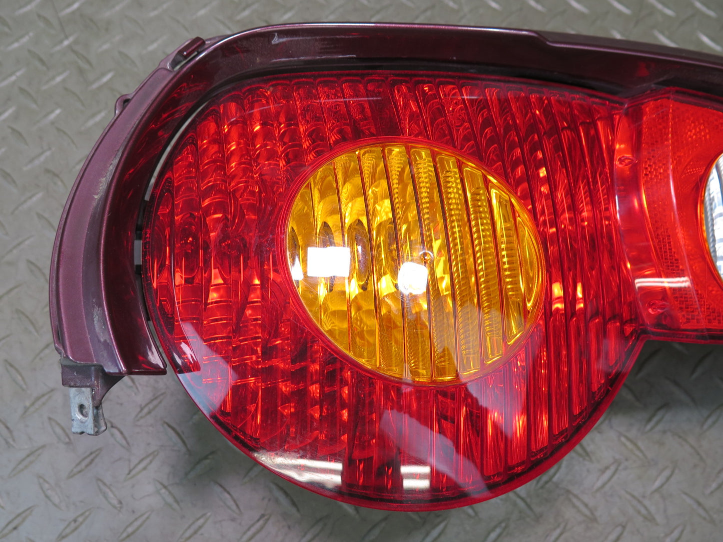 03-05 BMW E85 Z4 Rear Left & Right Tail Light Lamp w Molding Set 78K Miles OEM