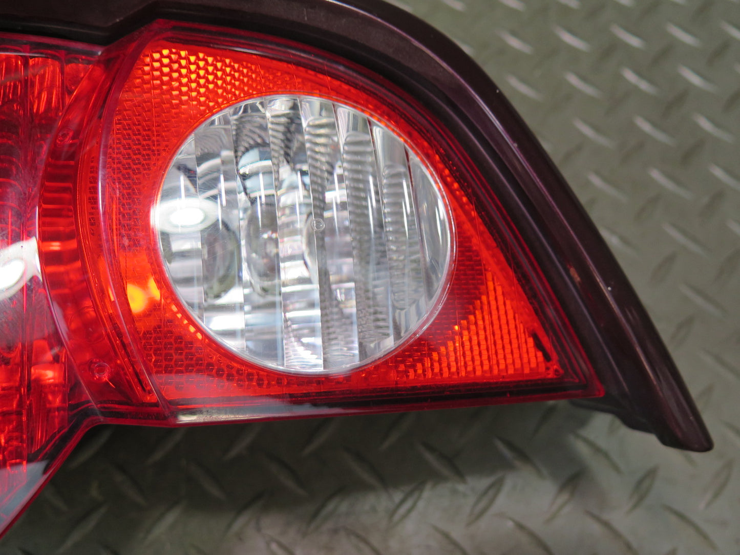 03-05 BMW E85 Z4 Rear Left & Right Tail Light Lamp w Molding Set 78K Miles OEM
