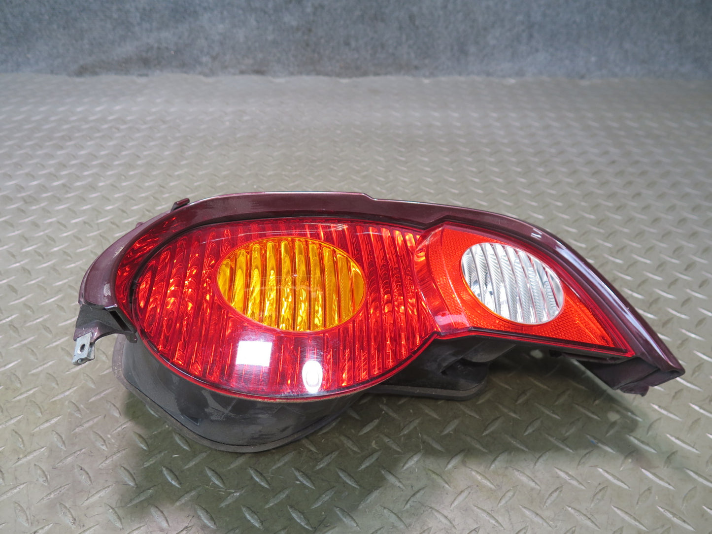03-05 BMW E85 Z4 Rear Left & Right Tail Light Lamp w Molding Set 78K Miles OEM