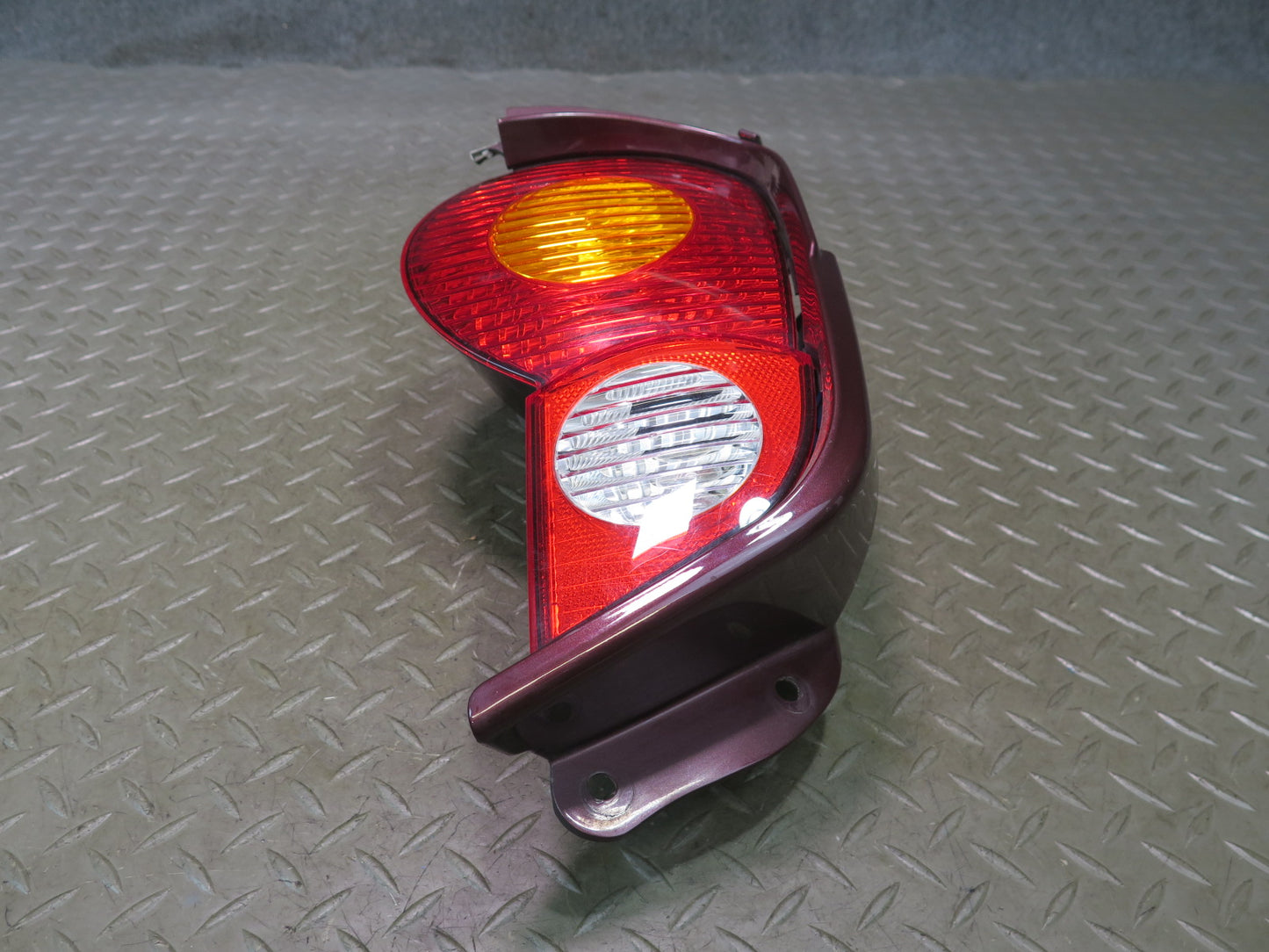03-05 BMW E85 Z4 Rear Left & Right Tail Light Lamp w Molding Set 78K Miles OEM