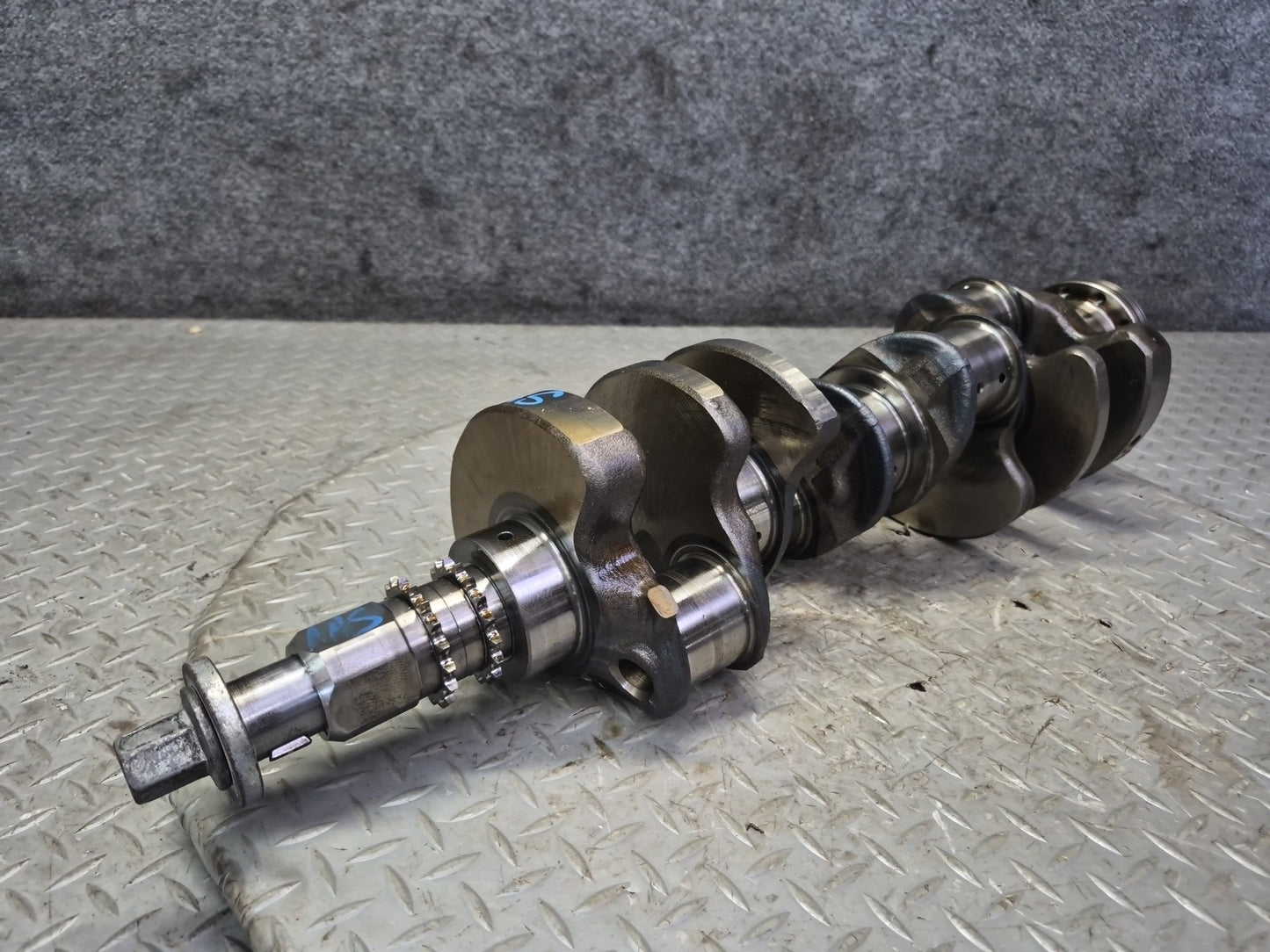 08-16 Lexus UVF46L LS600h 2URFSE Engine Motor Crankshaft Unit 158k Miles OEM
