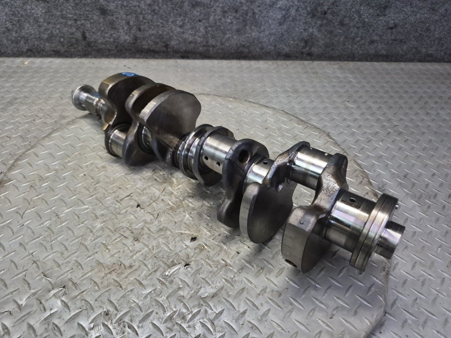 08-16 Lexus UVF46L LS600h 2URFSE Engine Motor Crankshaft Unit 158k Miles OEM
