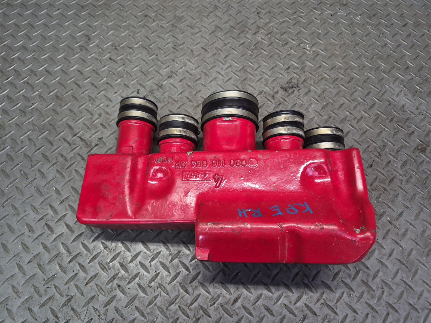 1985-1986 Porsche 928 S 5.0L V8 Engine Air Intake Manifold w Pipe Assembly 93K