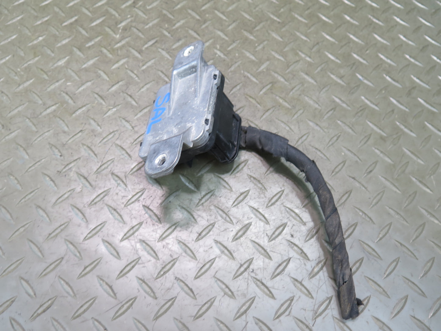 94-02 Mercedes R129 SL500 Auxiliary Fan Relay Control Module 0165459632 OEM
