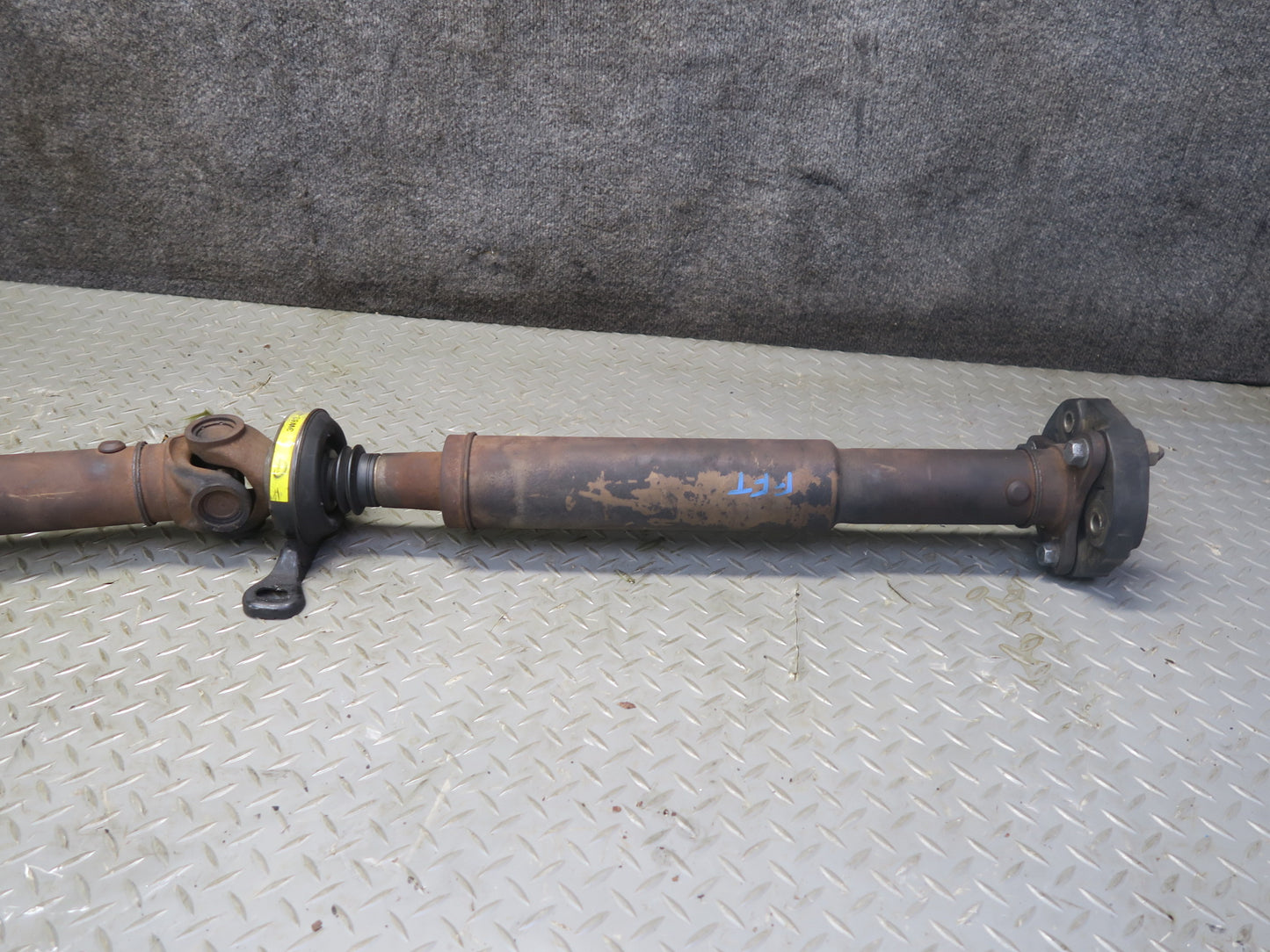 02-05 Ford Thunderbird A/T Rear Drive Shaft Driveshaft 3W63-4K145-AA OEM