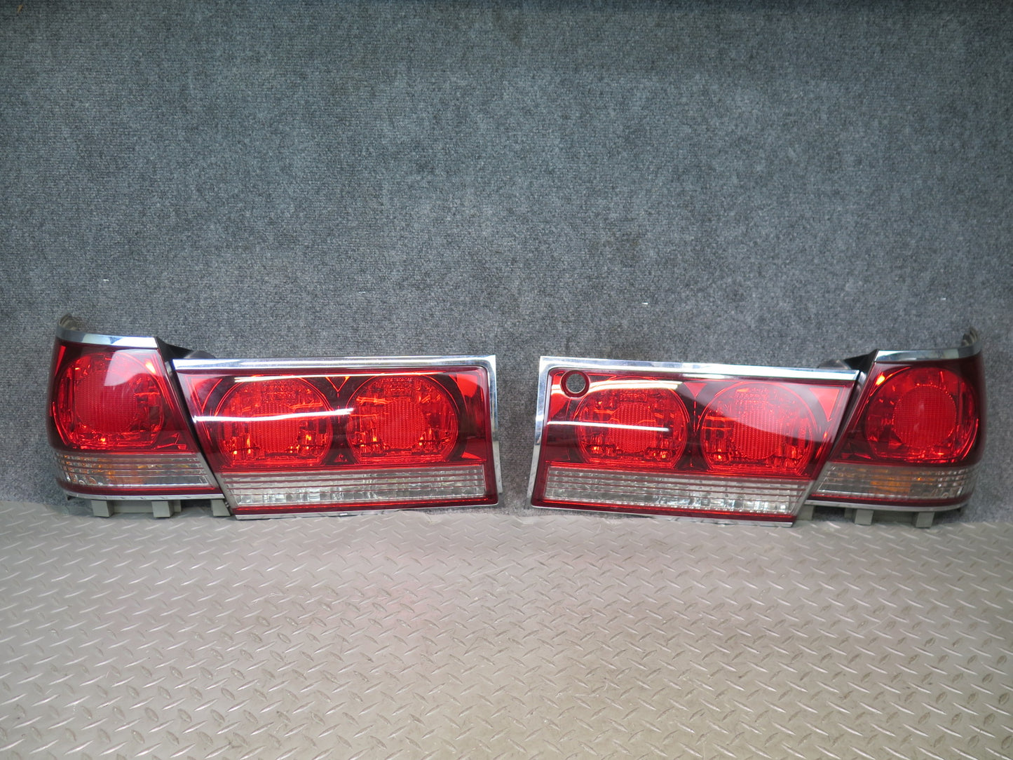 01-03 Toyota Crown Athlete Rear Left Right Inner & Outer Tail Light Lamp Set OEM