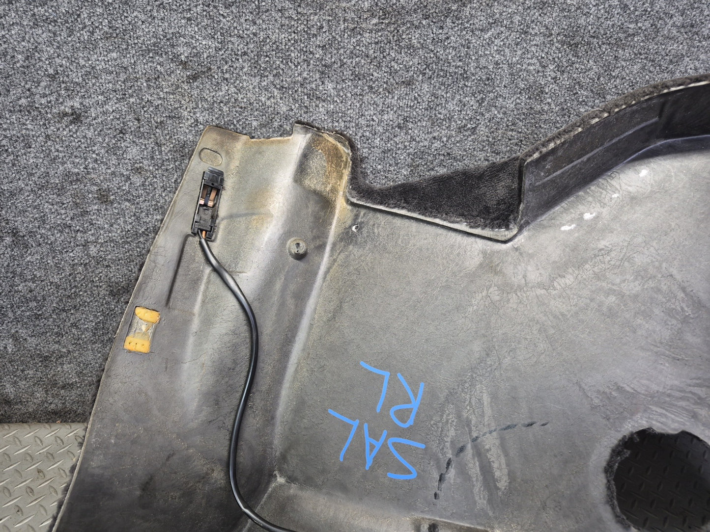 94-02 Mercedes R129 Sl-class Rear Left Trunk Carpet Liner Trim Cover Black OEM
