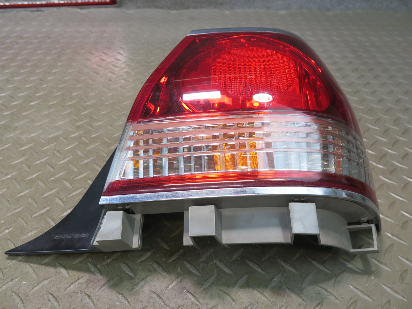01-03 Toyota Crown Athlete Rear Left Right Inner & Outer Tail Light Lamp Set OEM