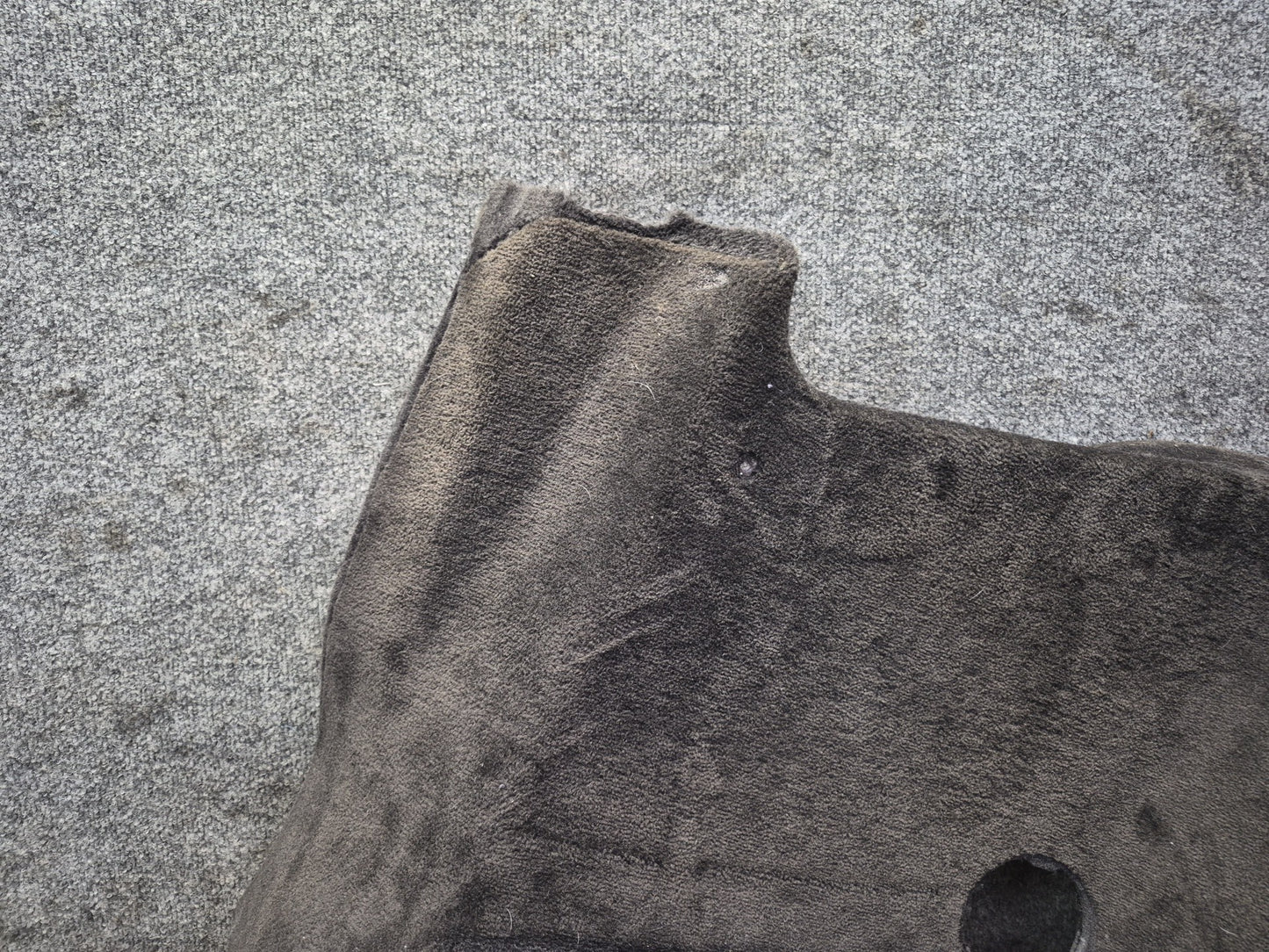 94-02 Mercedes R129 Sl-class Rear Right Trunk Carpet Liner Trim Cover Black OEM