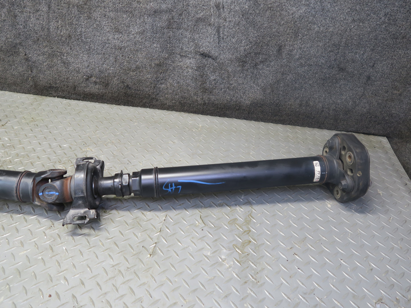 08-16 Lexus UVF46L LS600hL AWD Rear Driveshaft Drive Shaft OEM