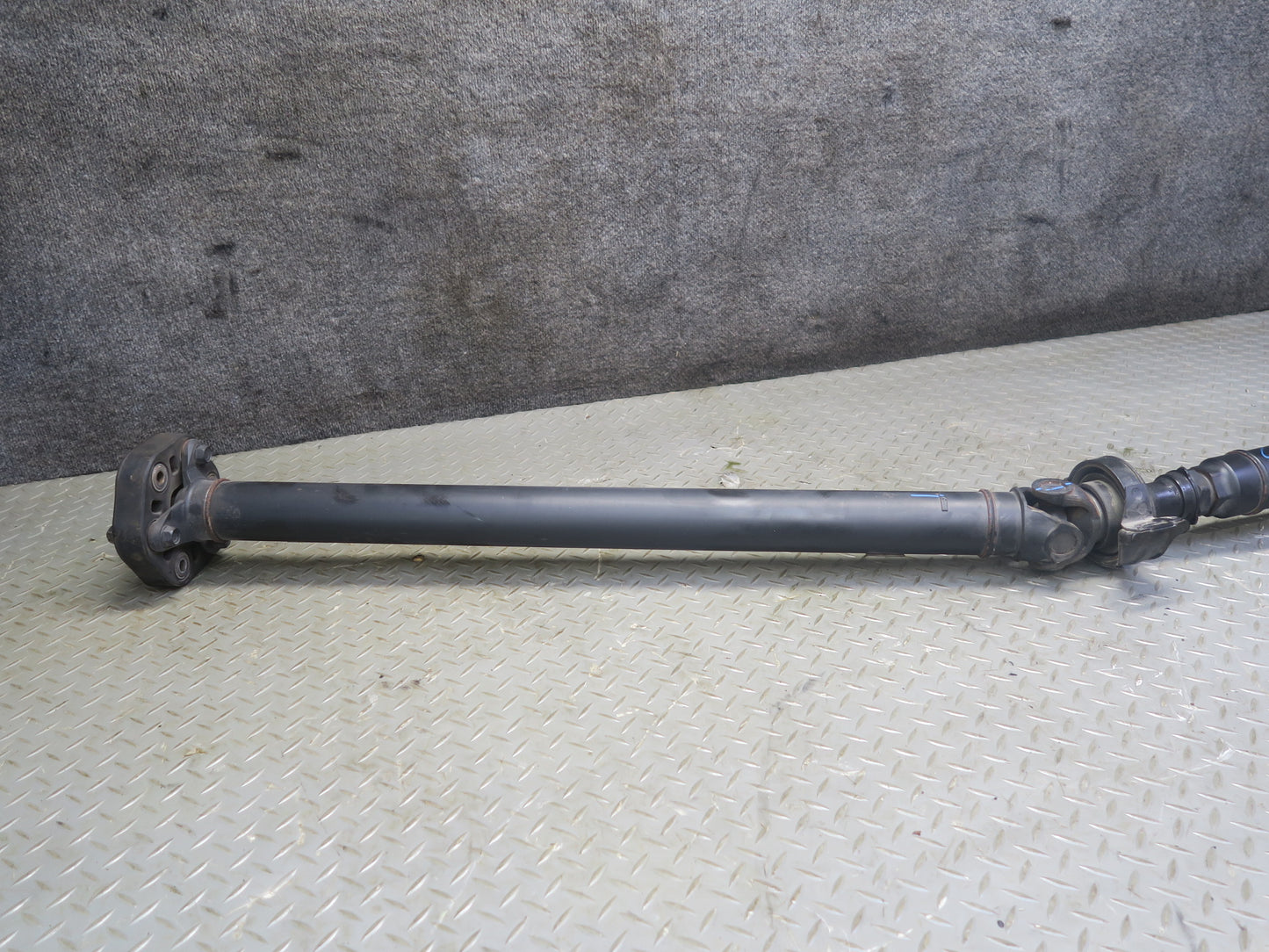 08-16 Lexus UVF46L LS600hL AWD Rear Driveshaft Drive Shaft OEM