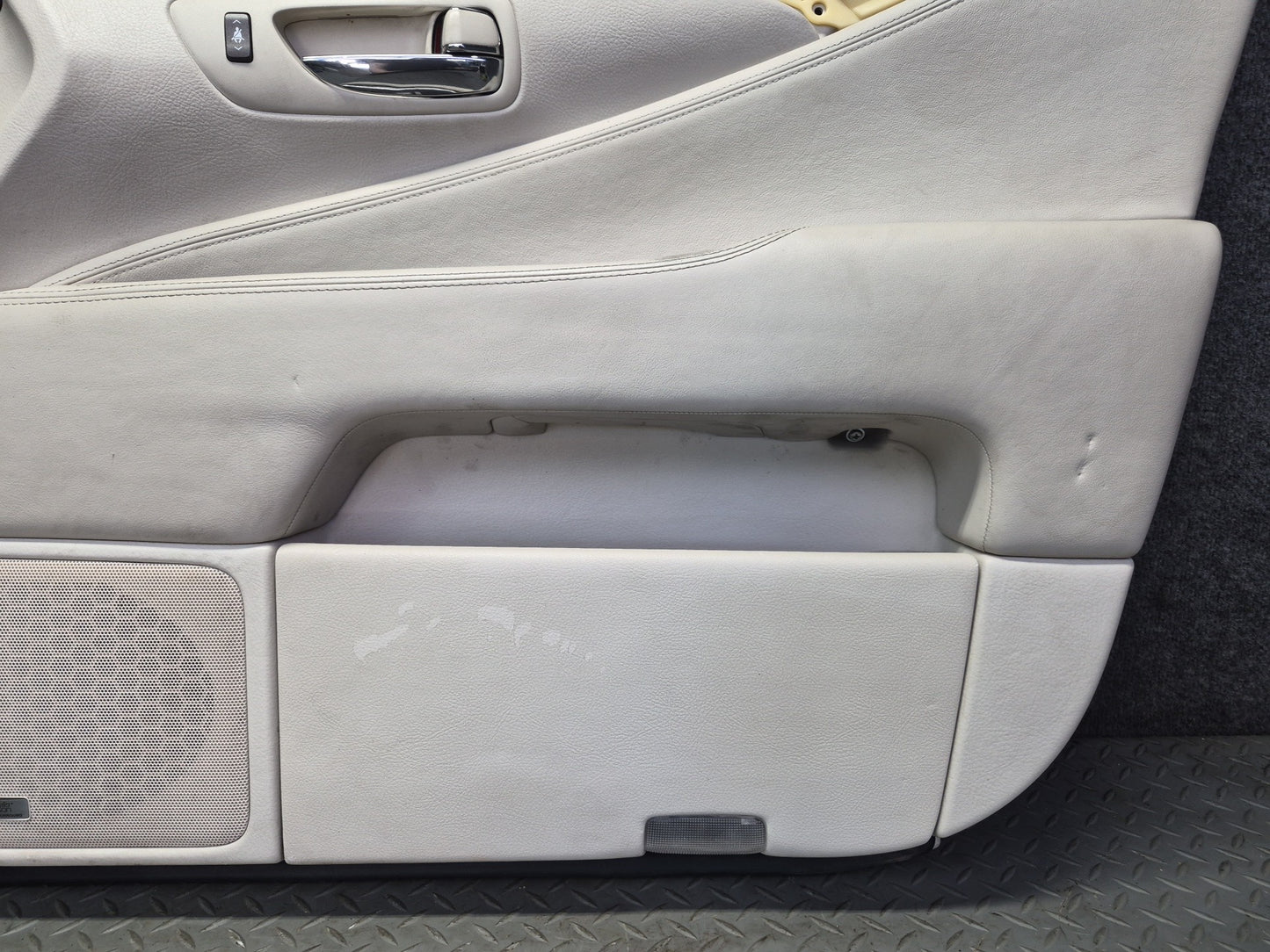 2008 Lexus UVF46L LS600h Front Right Door Interior Trim Cover  Panel OEM