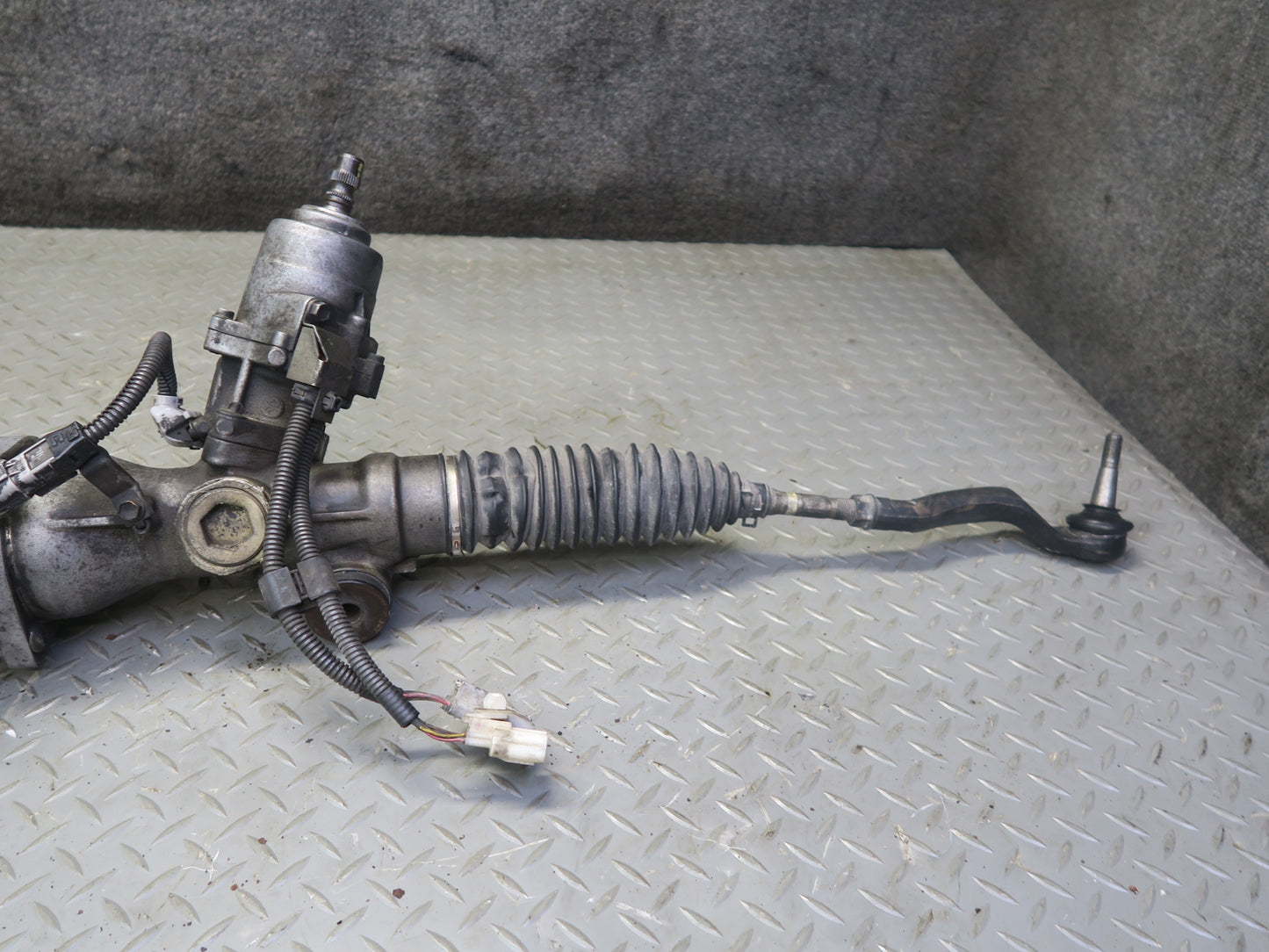 08-12 Lexus UVF46L LS600h LS460 AWD Electric Power Steering Rack & Pinion OEM