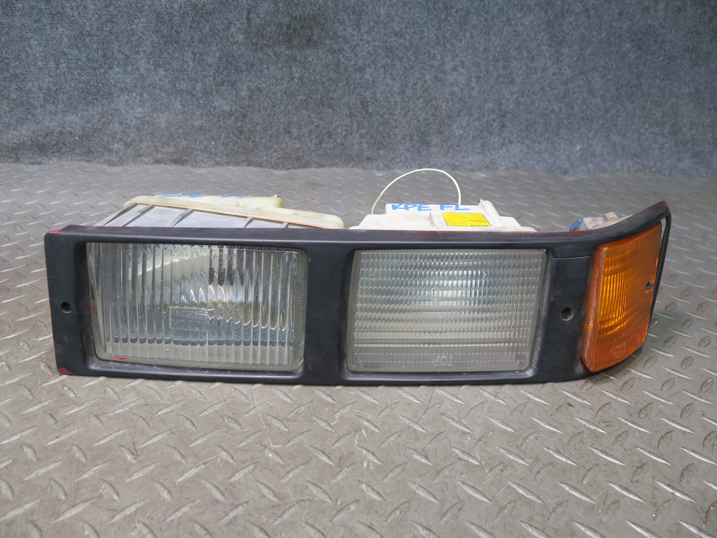 1978-1986 Porsche 928 S Front Left & Right Side Fog Light Turn Signal Lamp Set