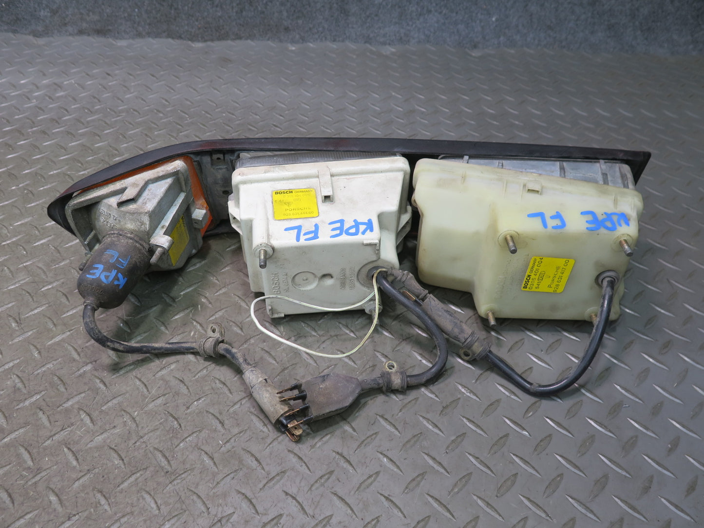1978-1986 Porsche 928 S Front Left & Right Side Fog Light Turn Signal Lamp Set
