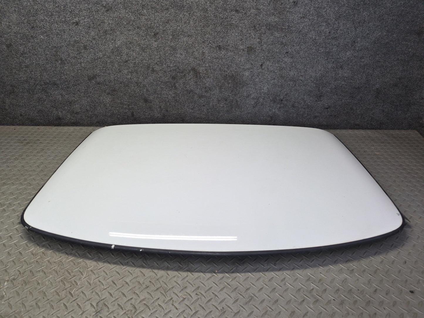95-96 Chevrolet Corvette C4 Coupe Targa TOP Roof Panel Arctic White OEM