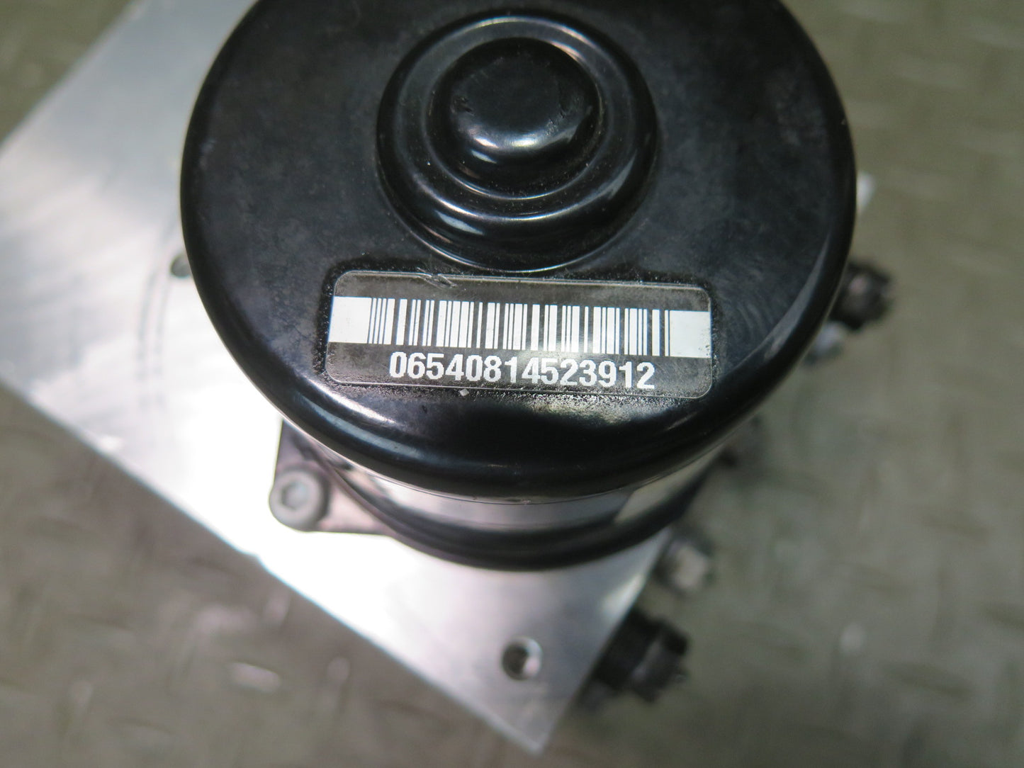 2001-2002 BMW E46 M3 Anti Lock  Brake DSC ABS Pump Module 2229800