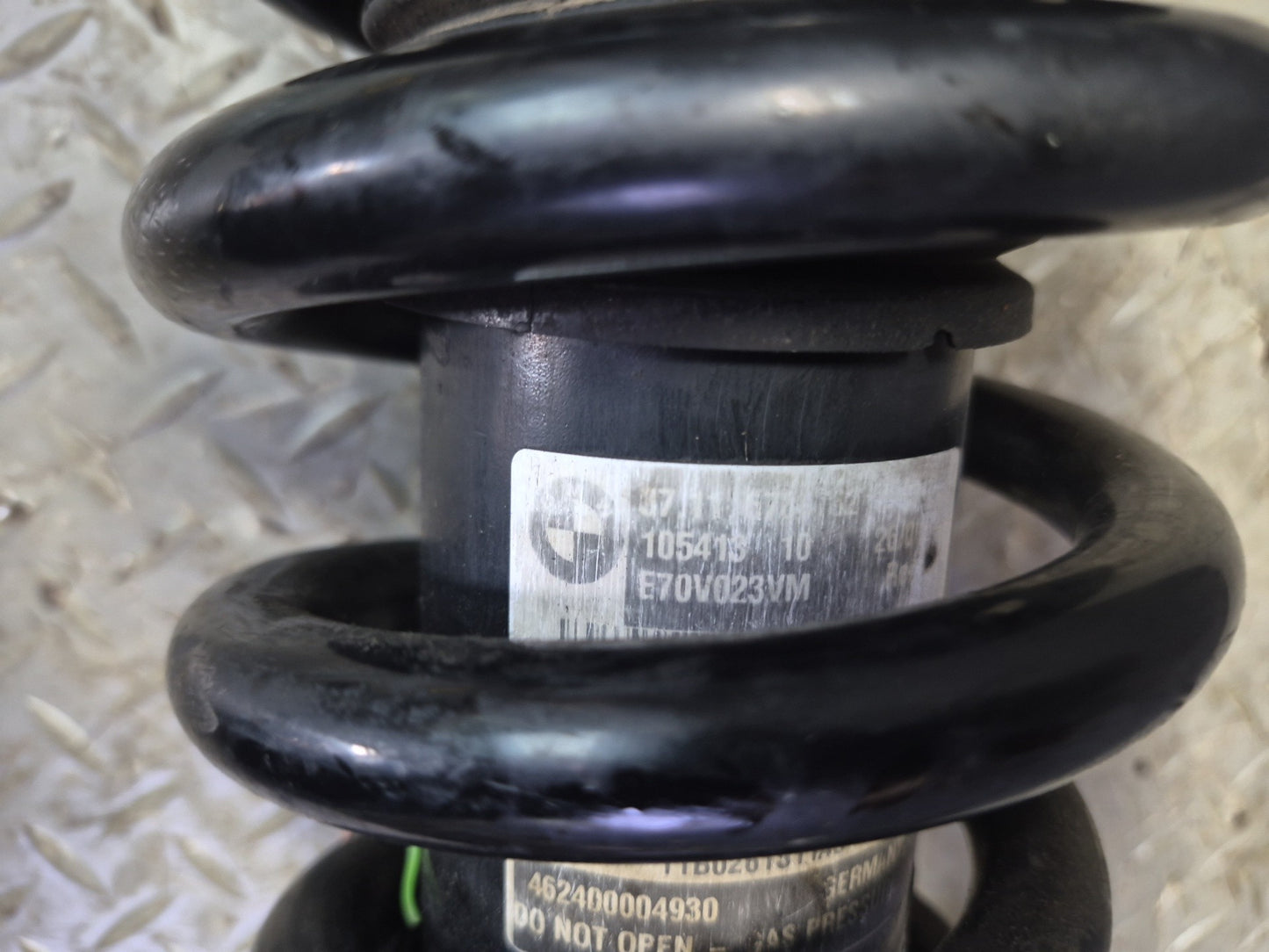 2010-2014 BMW E70 E71 X5M X6M Front Right VDC Strut Shock Absorber Defective