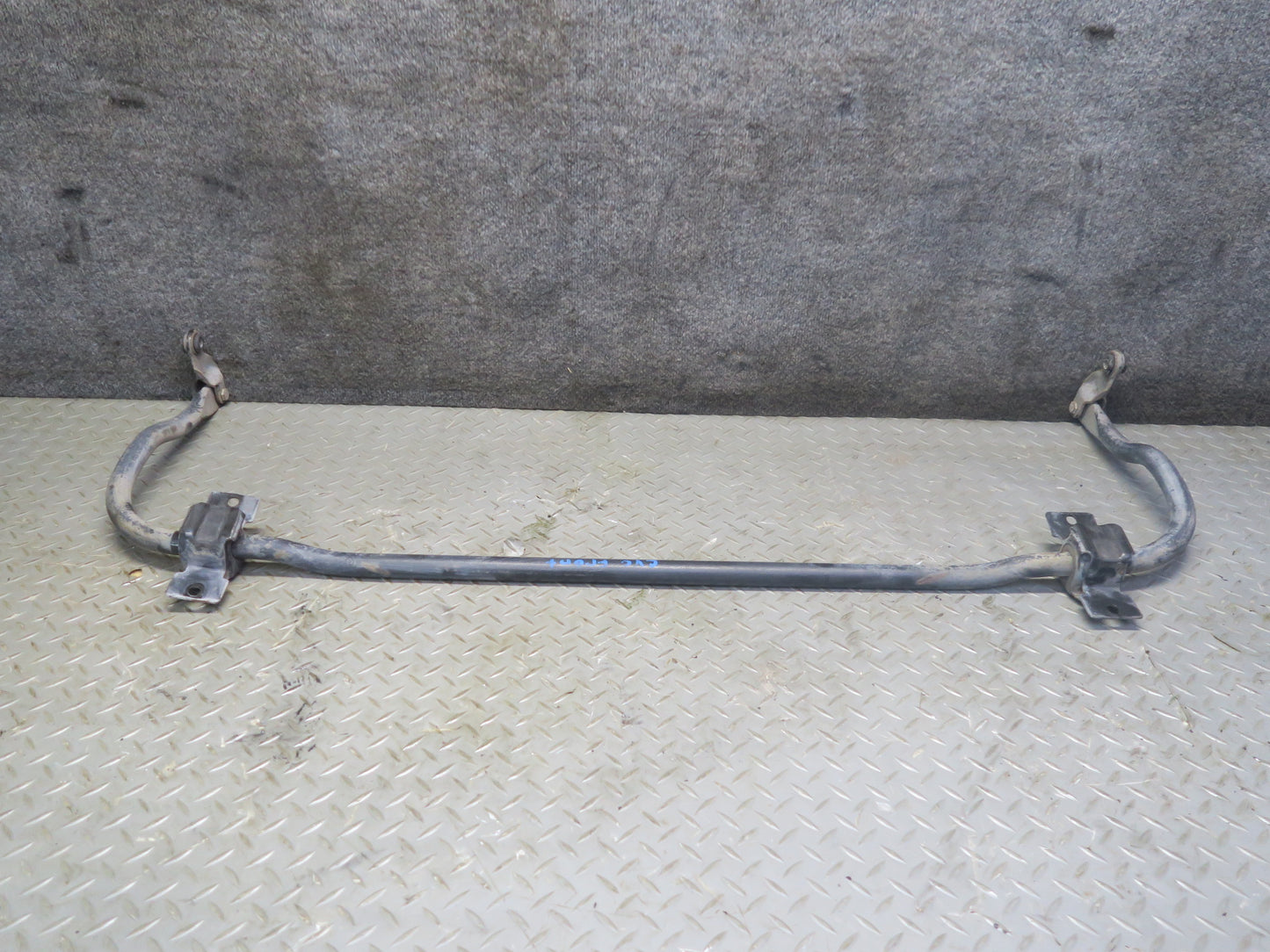 93-96 Chevrolet Corvette C4 Set of 2 Front & Rear Stabilizer Sway Bar OEM
