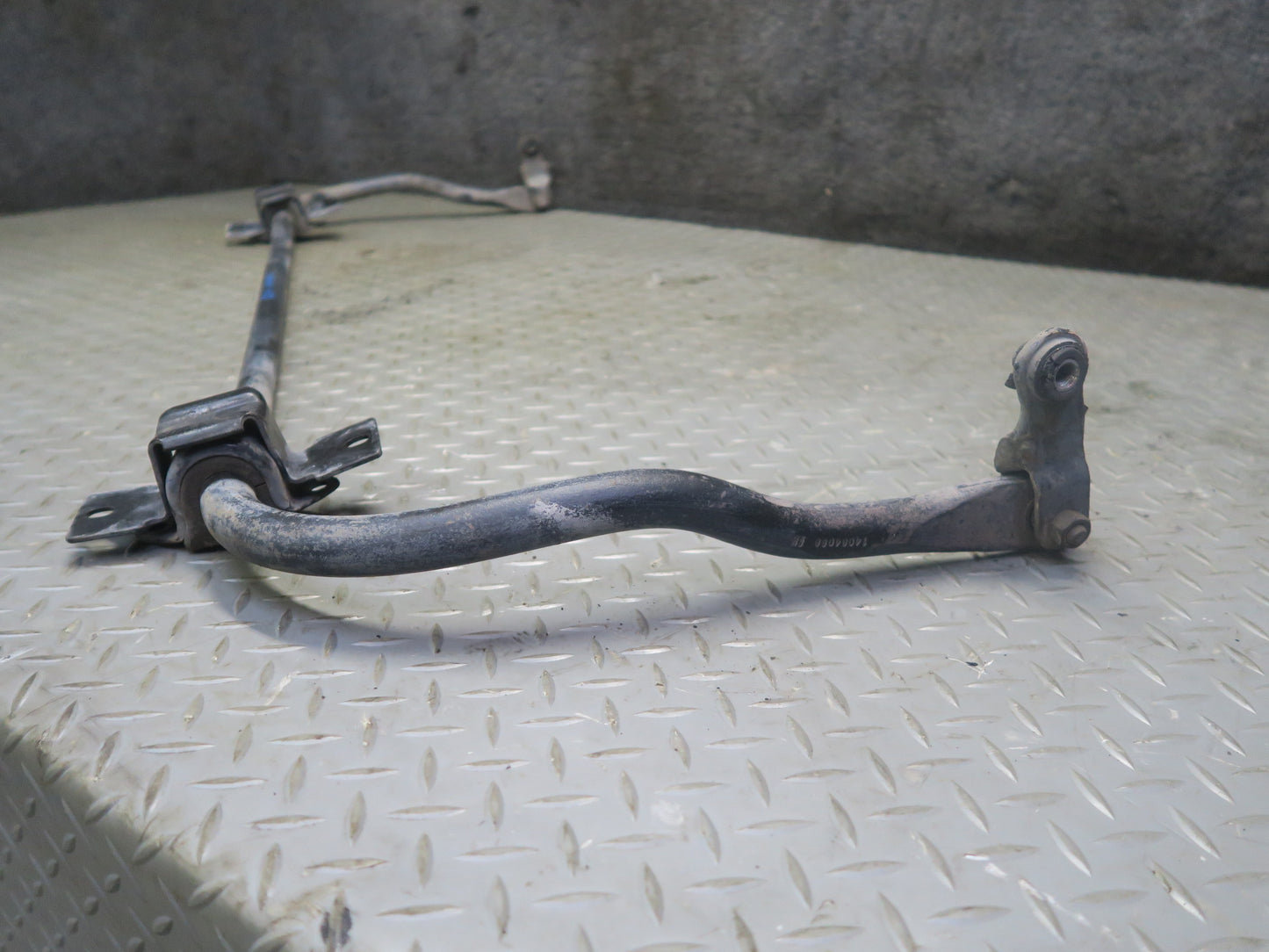 93-96 Chevrolet Corvette C4 Set of 2 Front & Rear Stabilizer Sway Bar OEM