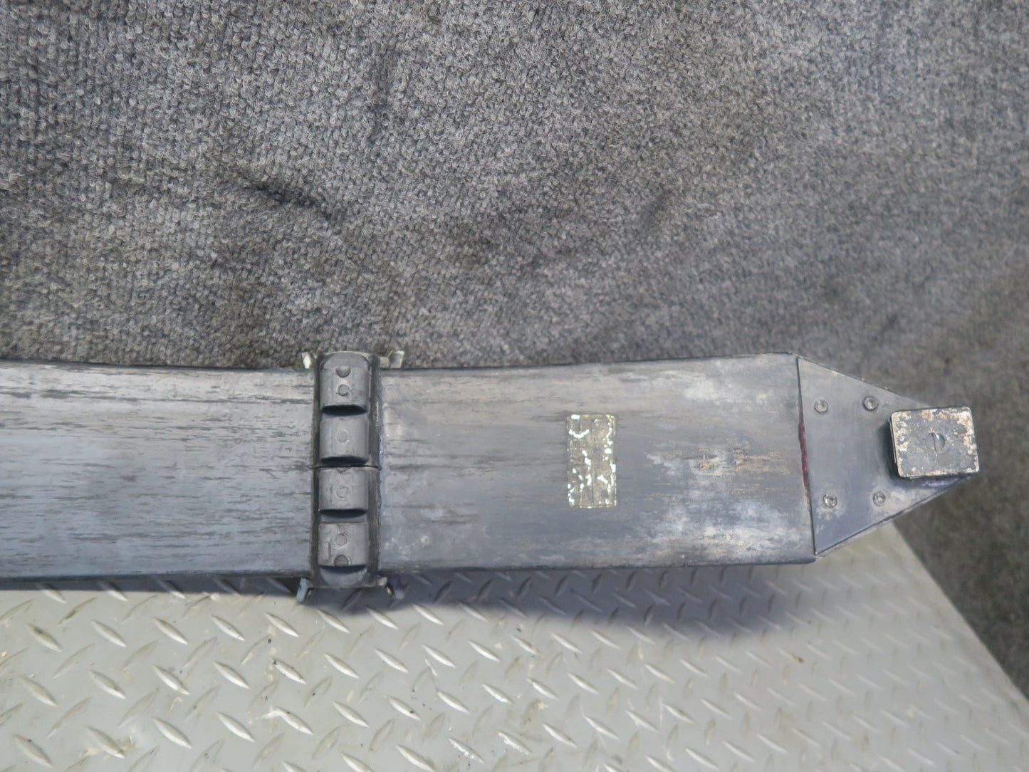 92-96 Chevrolet Corvette C4 Coupe Front Suspension Mono Leaf Spring OEM