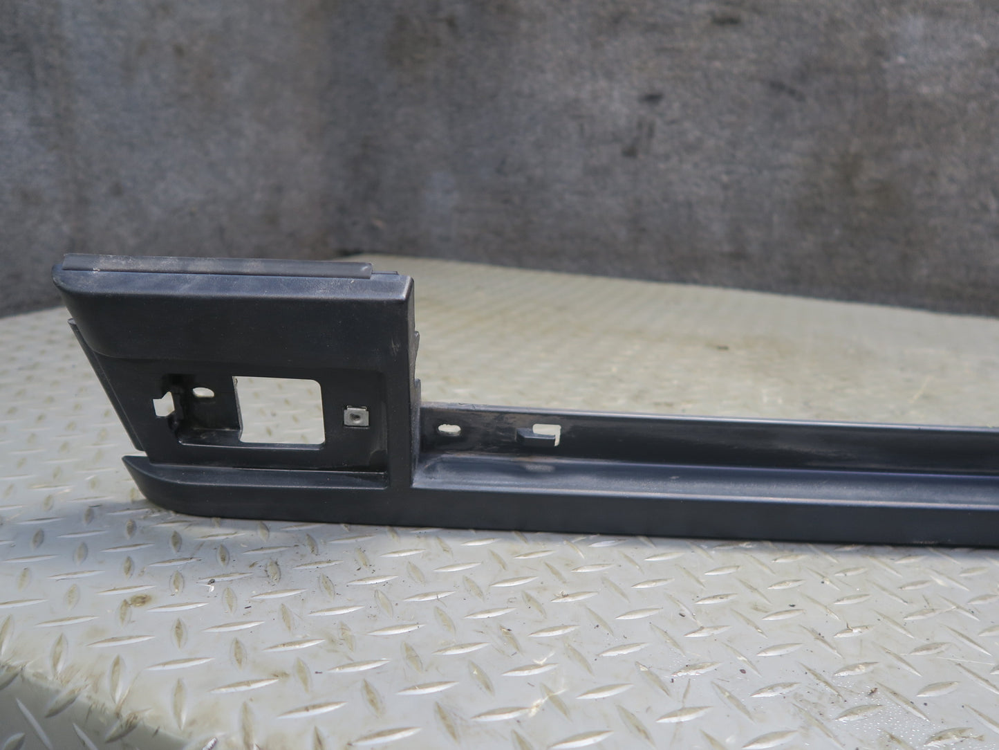 2003-2007 Hummer H2 Front Left & Right Side Roof Rail Trim Cover Molding Set