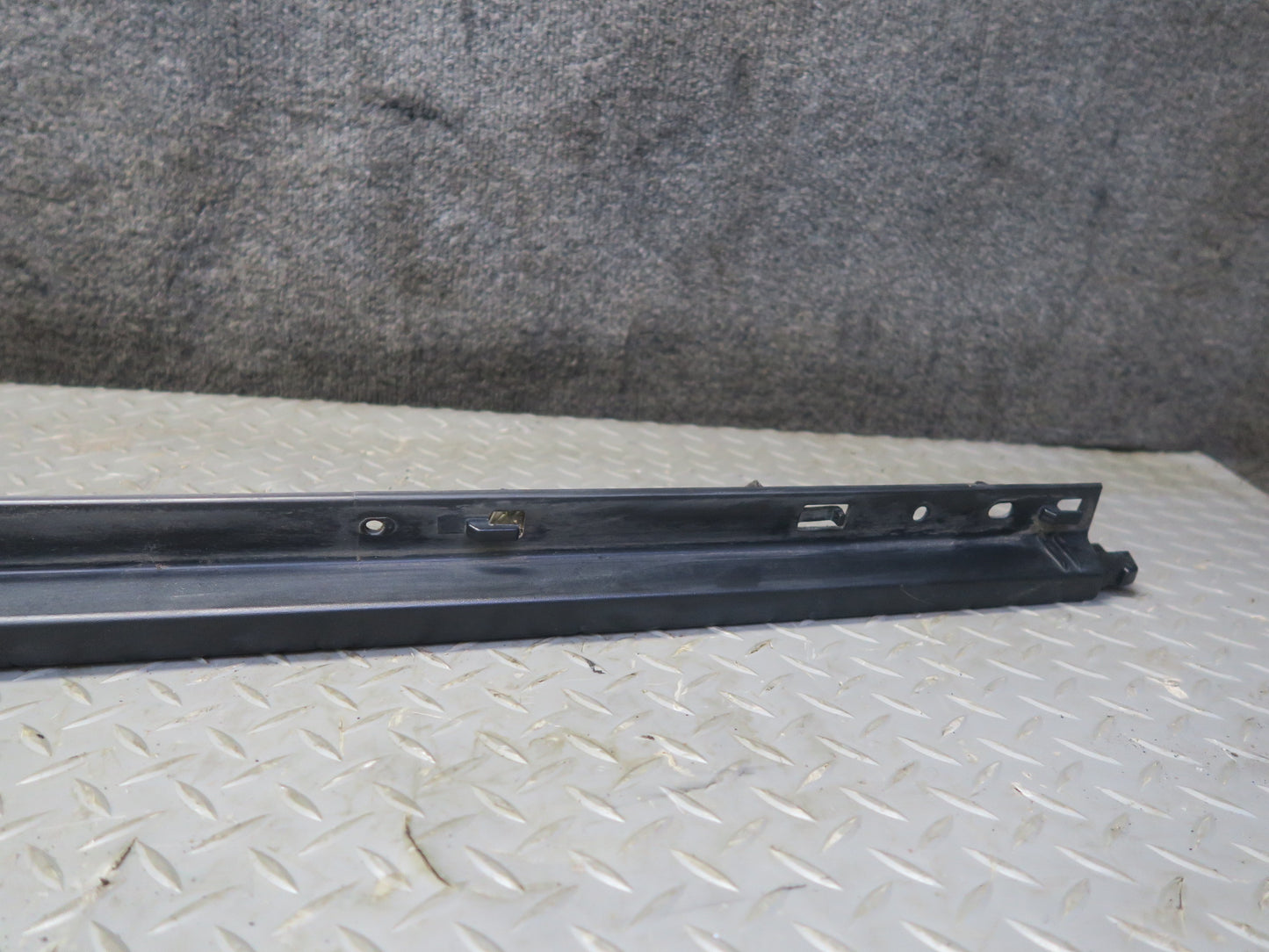 2003-2007 Hummer H2 Front Left & Right Side Roof Rail Trim Cover Molding Set