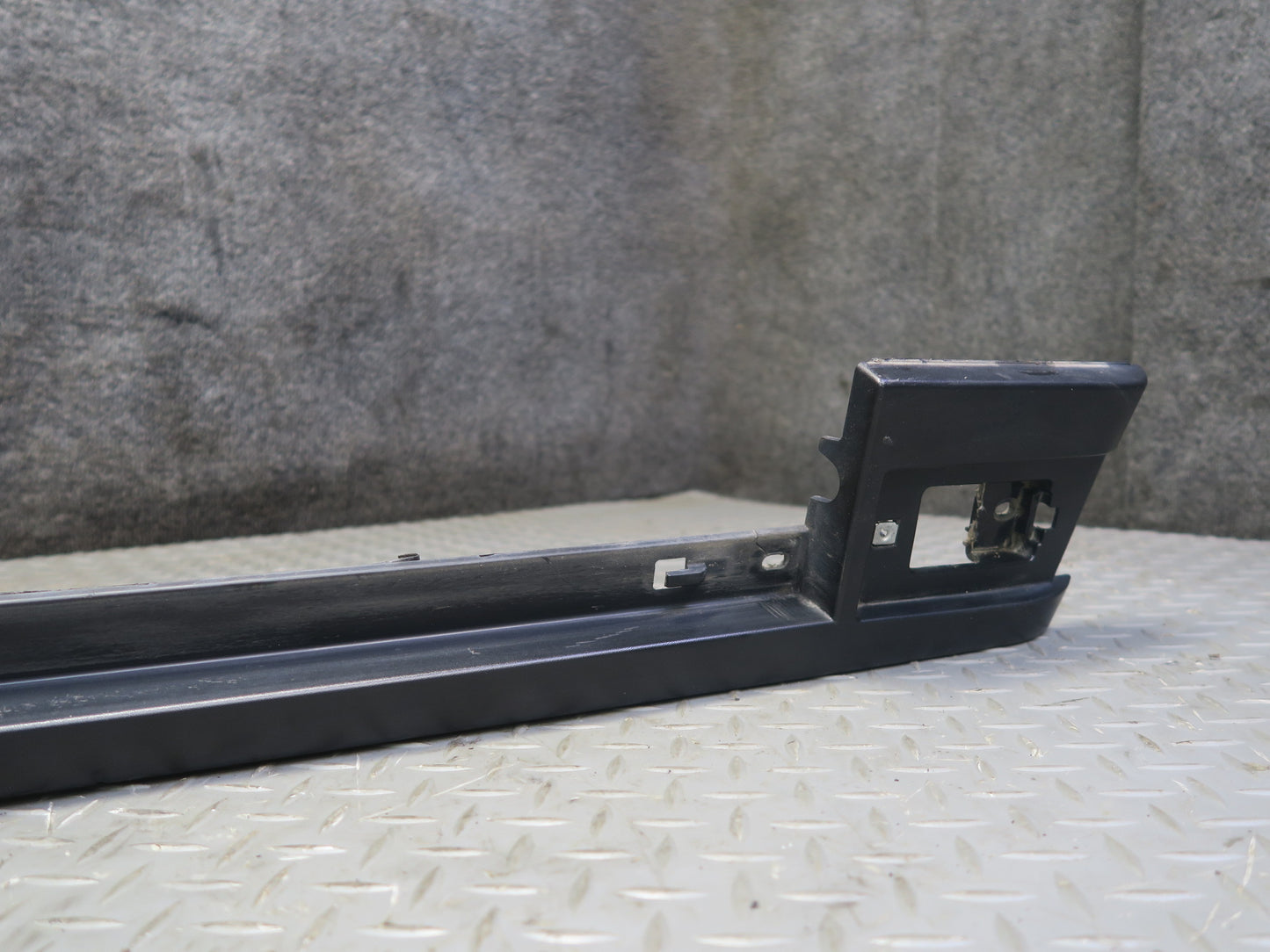2003-2007 Hummer H2 Front Left & Right Side Roof Rail Trim Cover Molding Set