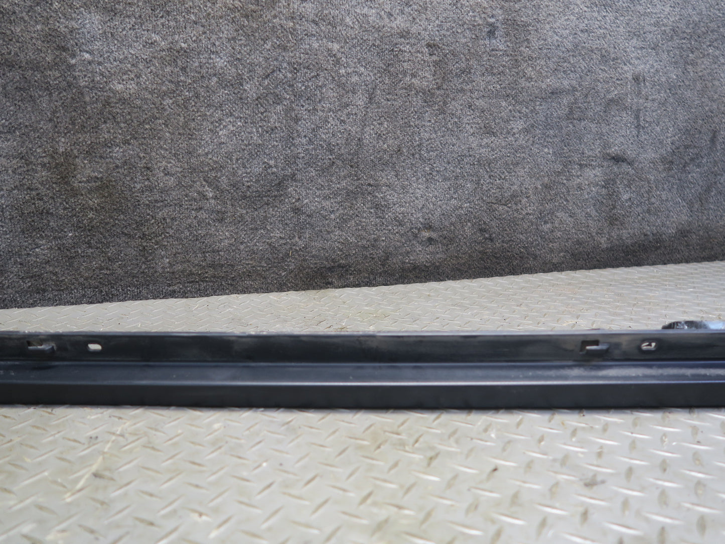 2003-2007 Hummer H2 Front Left & Right Side Roof Rail Trim Cover Molding Set