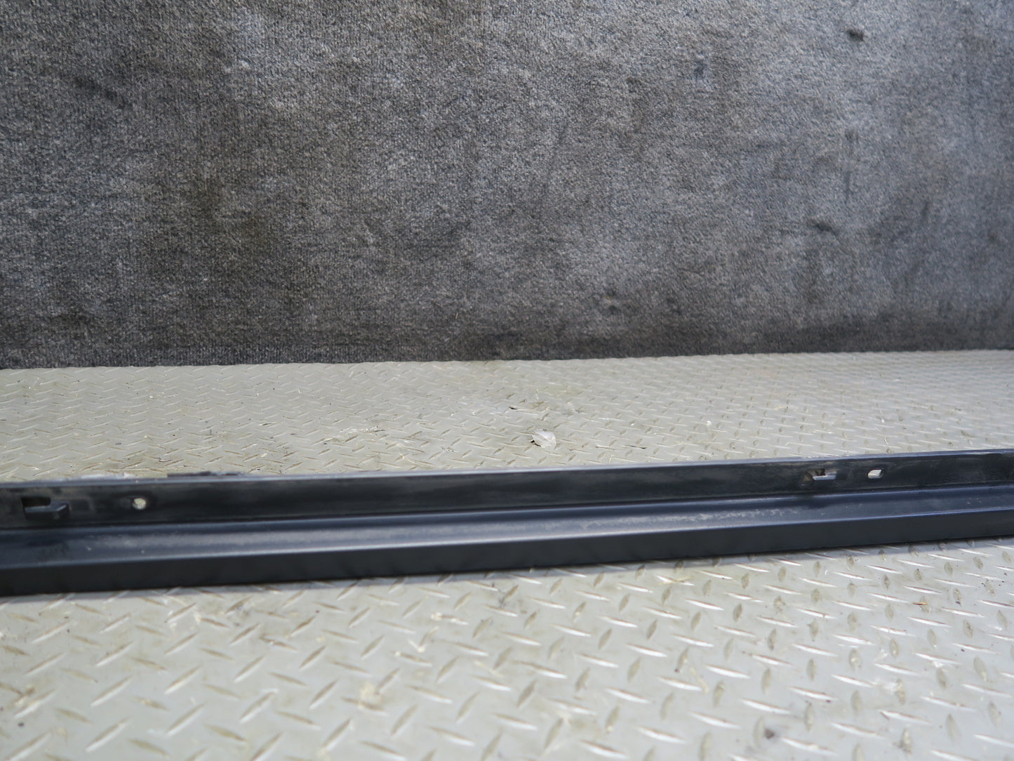 2003-2007 Hummer H2 Front Left & Right Side Roof Rail Trim Cover Molding Set