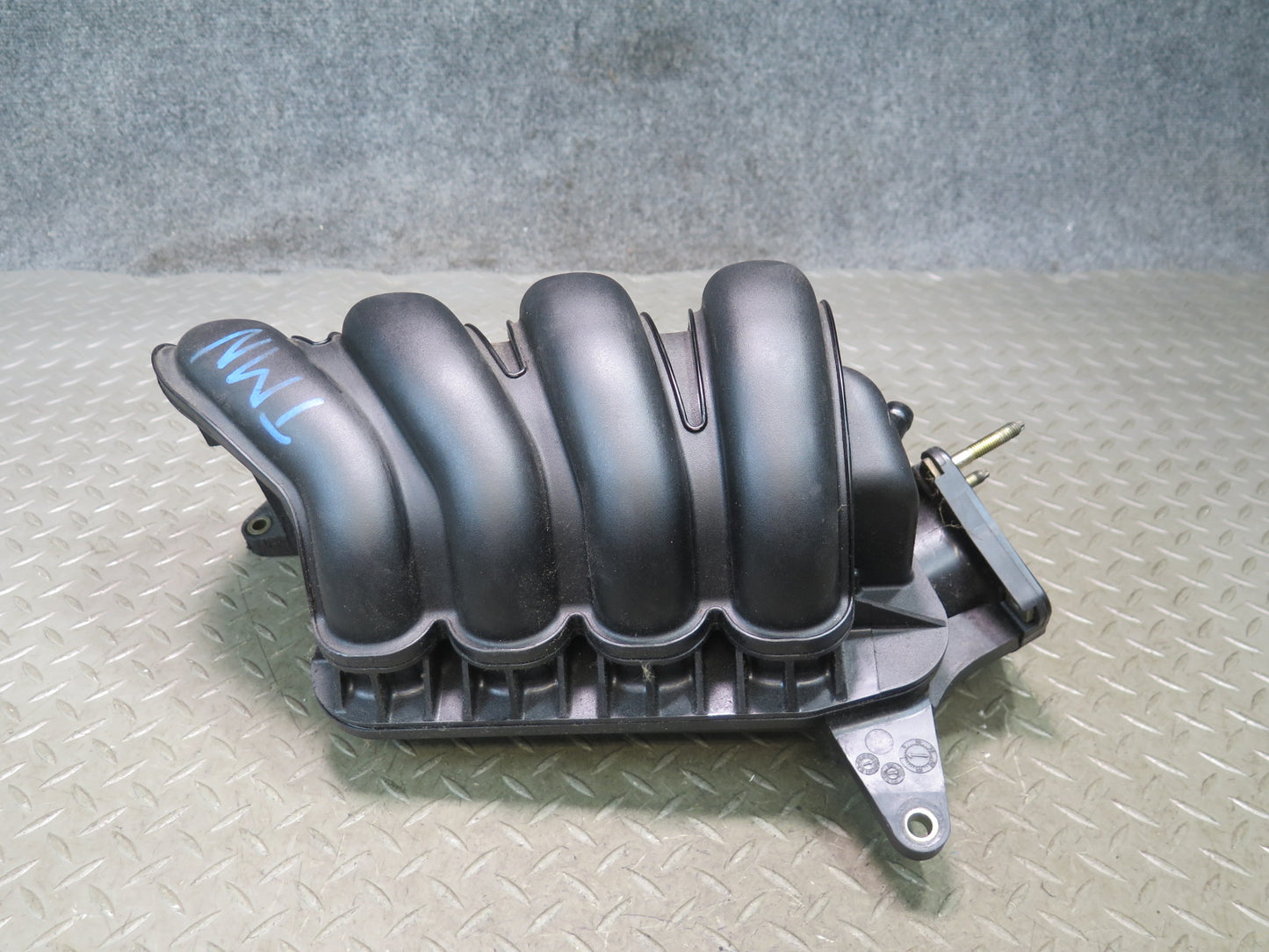 00-05 Toyota ZZW30L MR2 Spyder 1.8L 1ZZFE Engine Upper Intake Manifold OEM