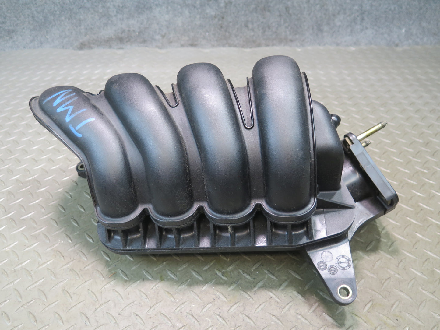 00-05 Toyota ZZW30L MR2 Spyder 1.8L 1ZZFE Engine Upper Intake Manifold OEM