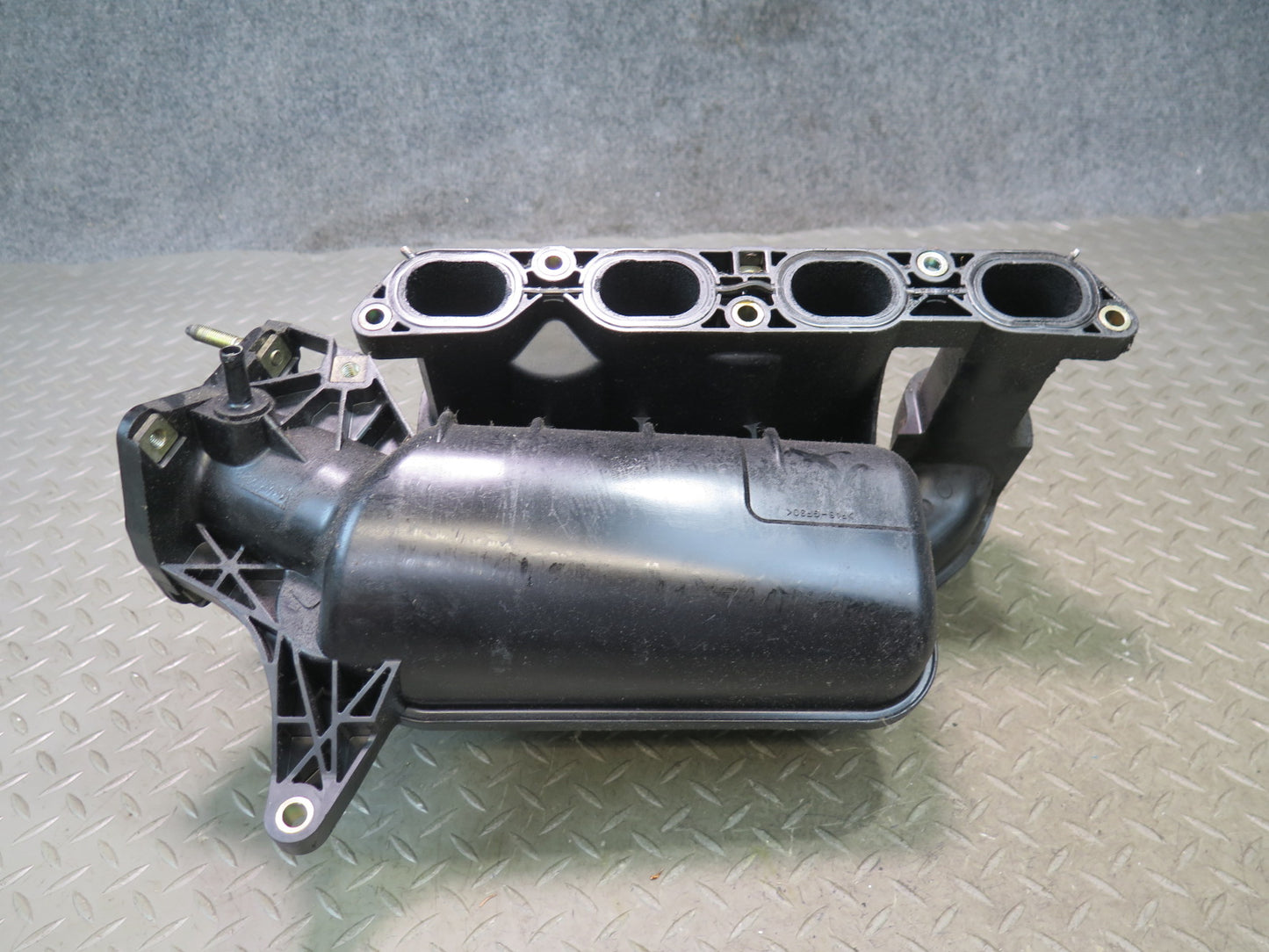 00-05 Toyota ZZW30L MR2 Spyder 1.8L 1ZZFE Engine Upper Intake Manifold OEM