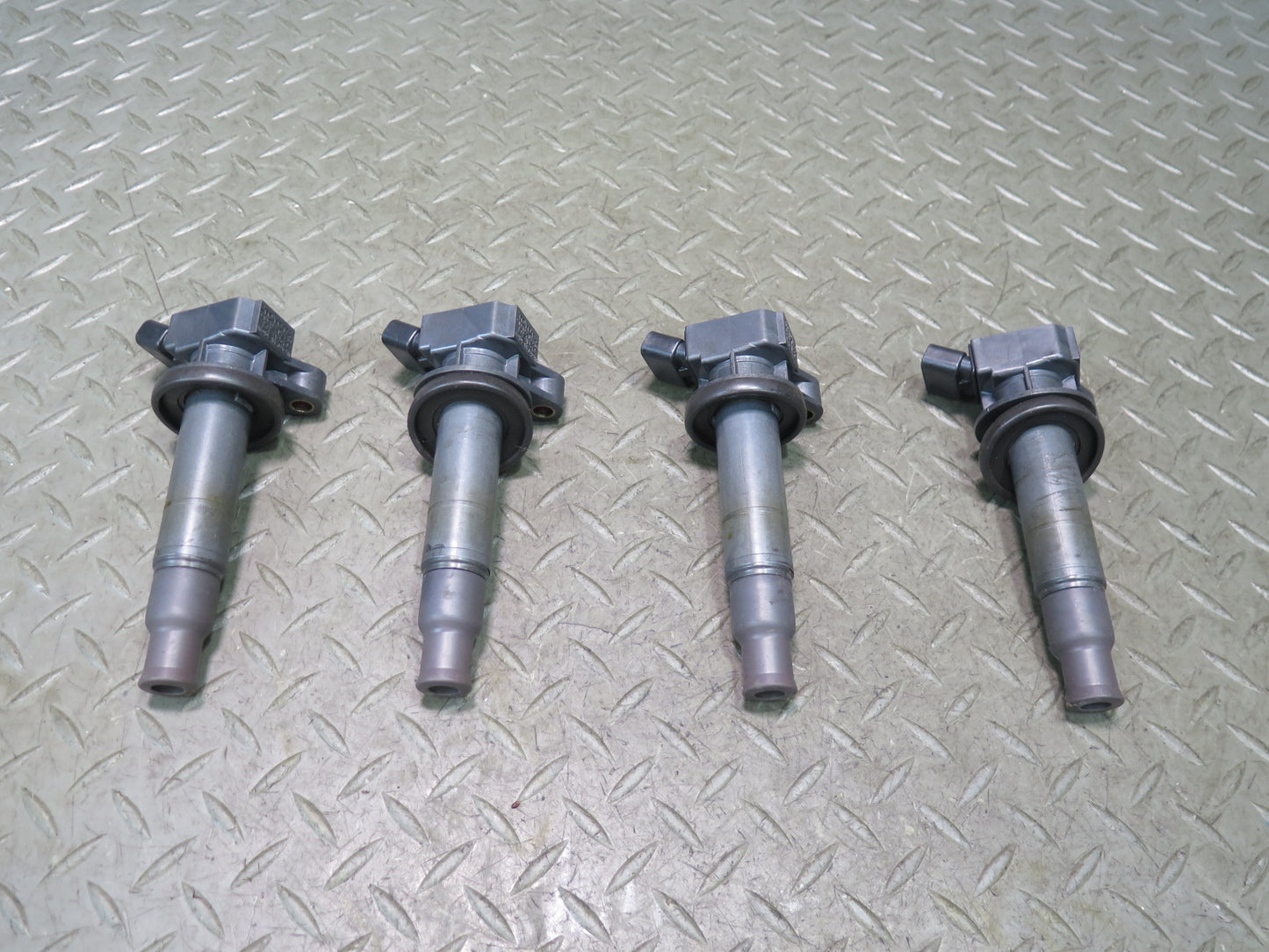 00-05 Toyota MR2 Spyder ZZW30L 1ZZFE Set of 4 Engine Ignition Coil OEM