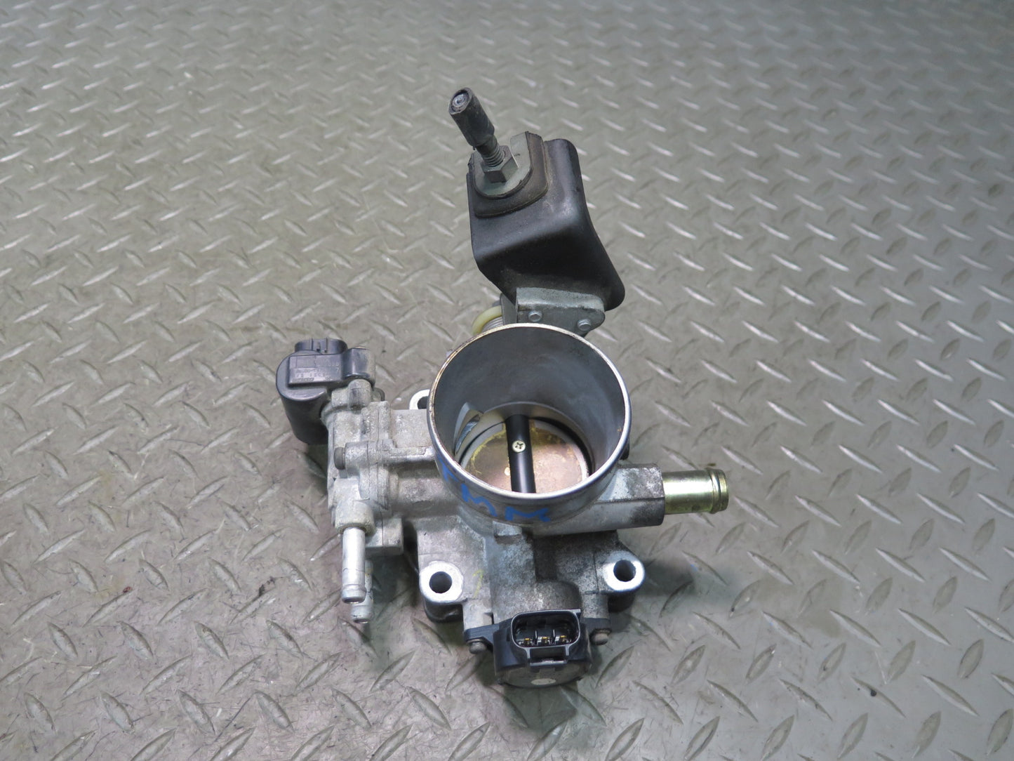 00-05 Toyota MR2 Spyder ZZW30L 1ZZFE Throttle Valve Body w Sensor & Mesh OEM