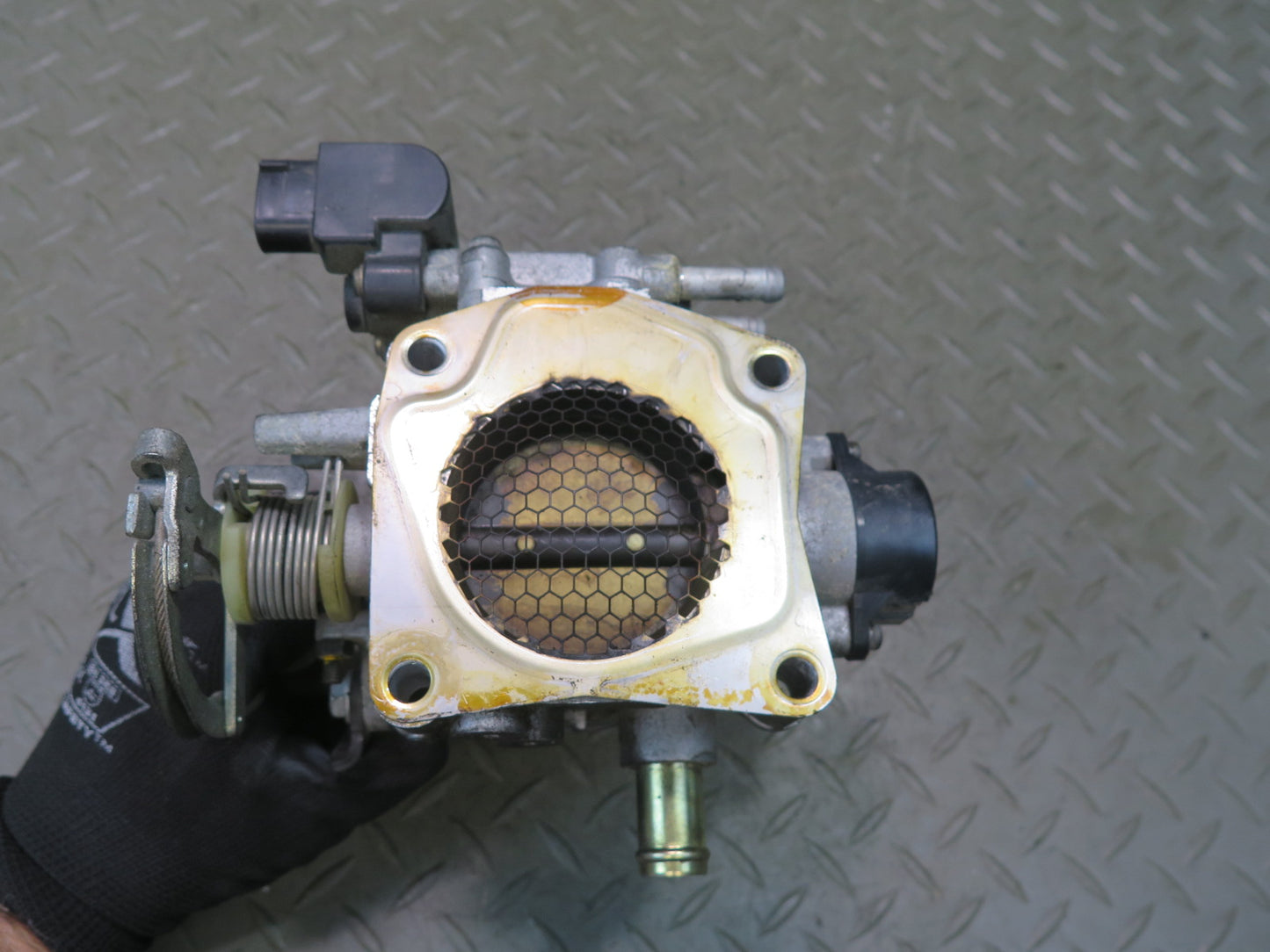 00-05 Toyota MR2 Spyder ZZW30L 1ZZFE Throttle Valve Body w Sensor & Mesh OEM
