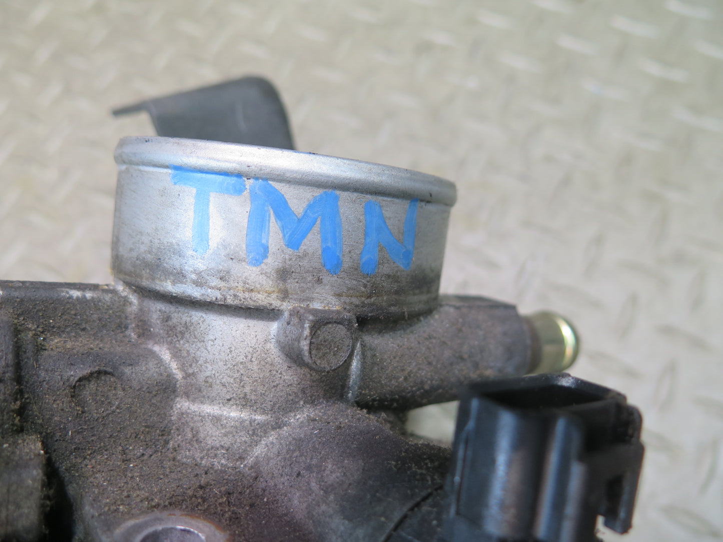 00-05 Toyota MR2 Spyder ZZW30L 1ZZFE Throttle Valve Body w Sensor Assembly OEM